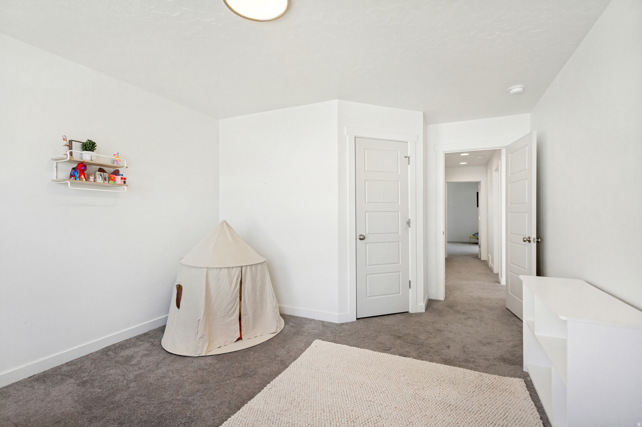 HOLBROOK FARMS - Residential