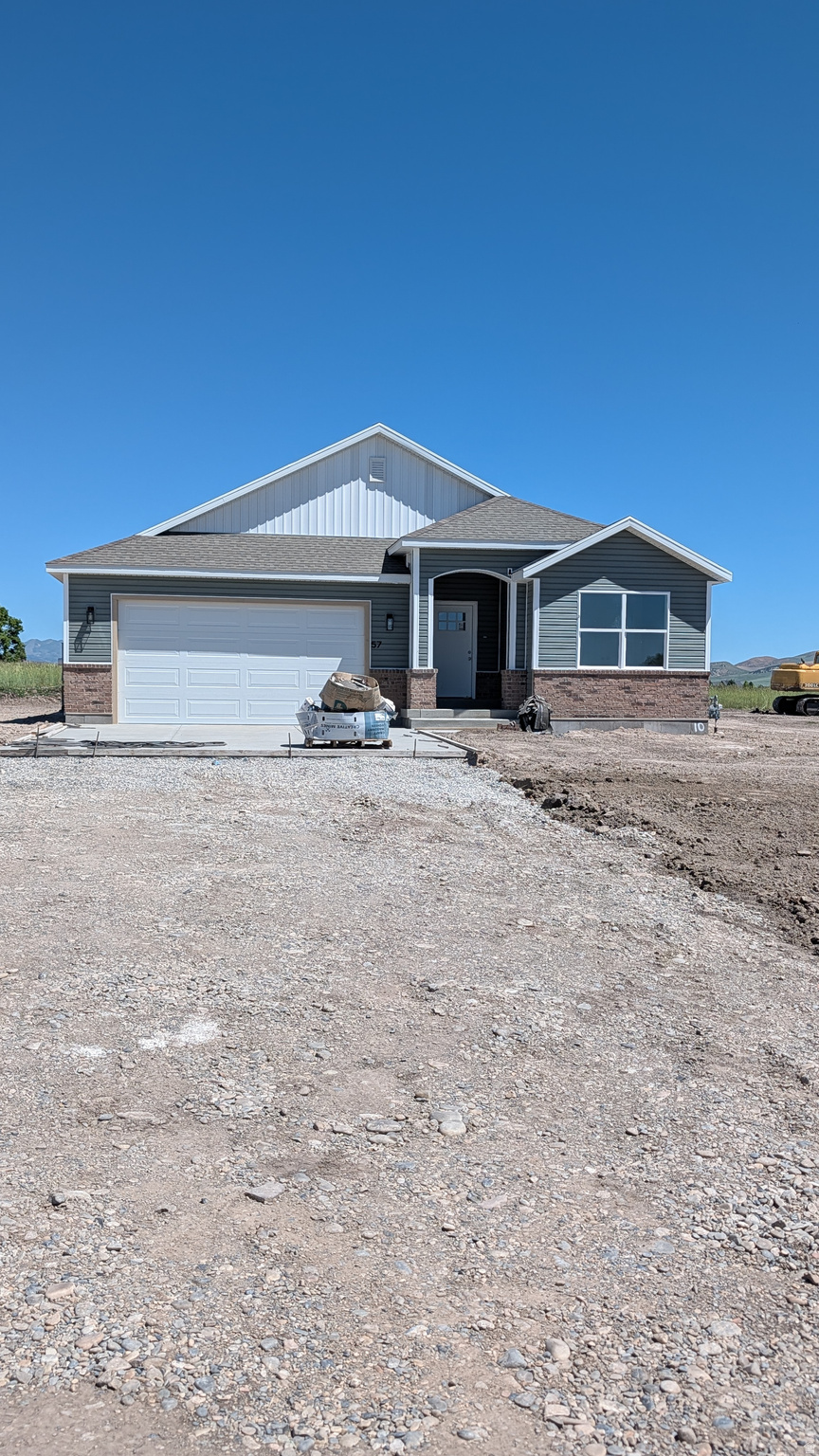 SELLER WILL CONTRIBUTE $10,000.00 TOWARDS BUYERS CLOSING COST AND INTEREST RATE BUY DOWN!! Great new construction located on a Large .57 acre lot in the quiet setting of Clarkston Utah, Bring your Horse or other animals!! . 3 bedroom 2 full bathroom home with vaulted ceilings. Custom cabinetry throughout with stainless steel appliances that include a French door refrigerator with ice and water, gas range, dishwasher and microwave oven. 2 Car attached garage that is insulated with an insulated garage door and operator. Make this home yours today!! Leave the BIG City behind for this rural quiet setting. Property taxes TBD Square footage figures are provided as a courtesy estimate only. Buyer is advised to obtain an independent measurement. Taxes have not been assessed with the new home on the property.