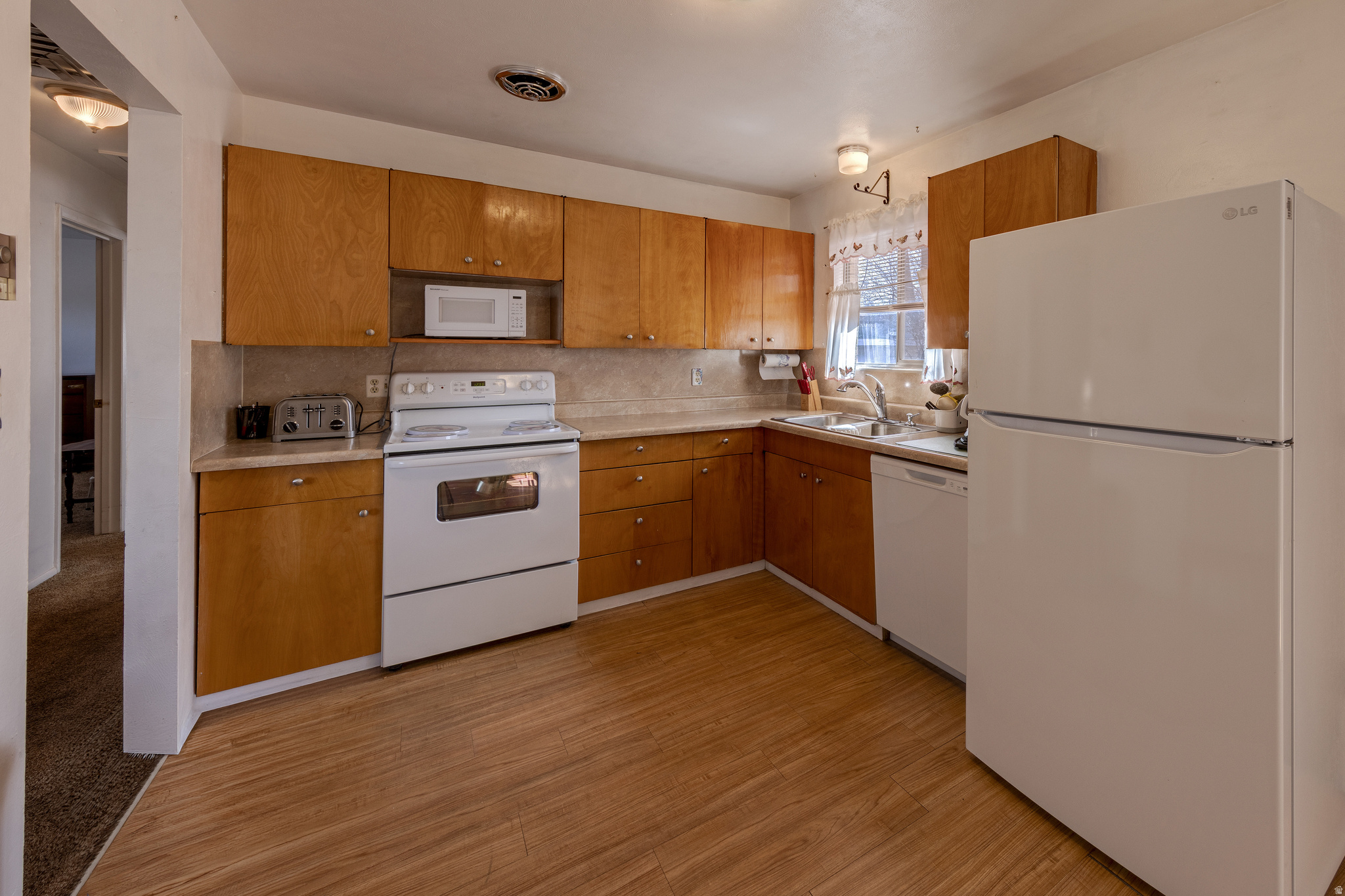 WALKER - Residential