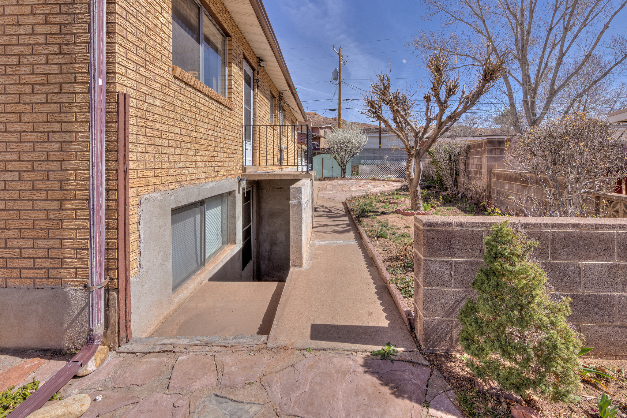 WALKER - Residential