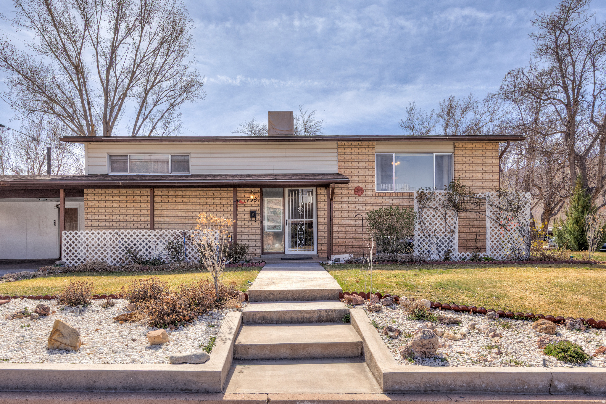 WALKER - Residential