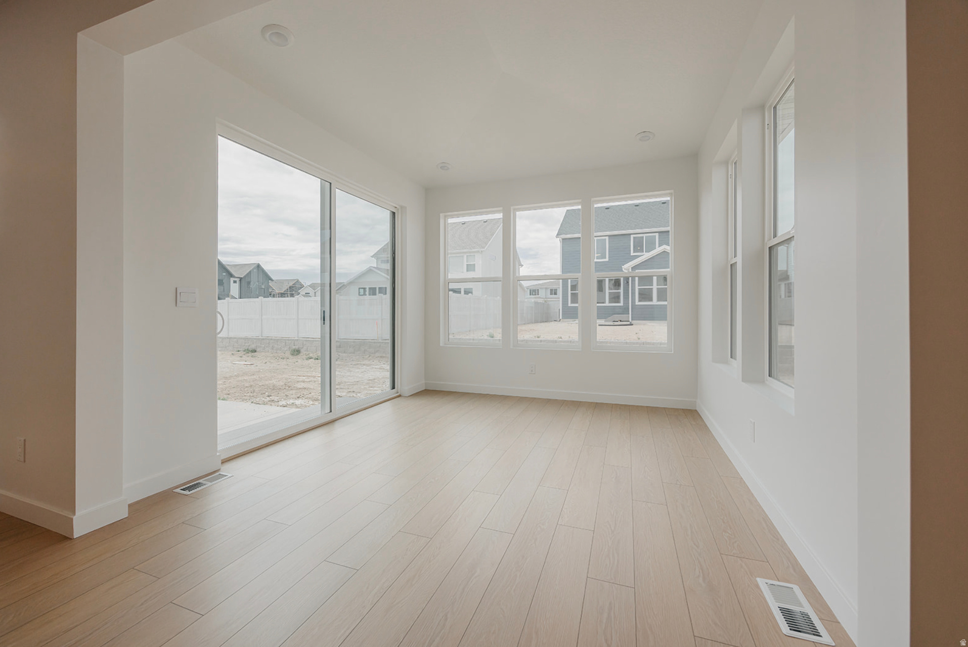 FIREFLY - Residential