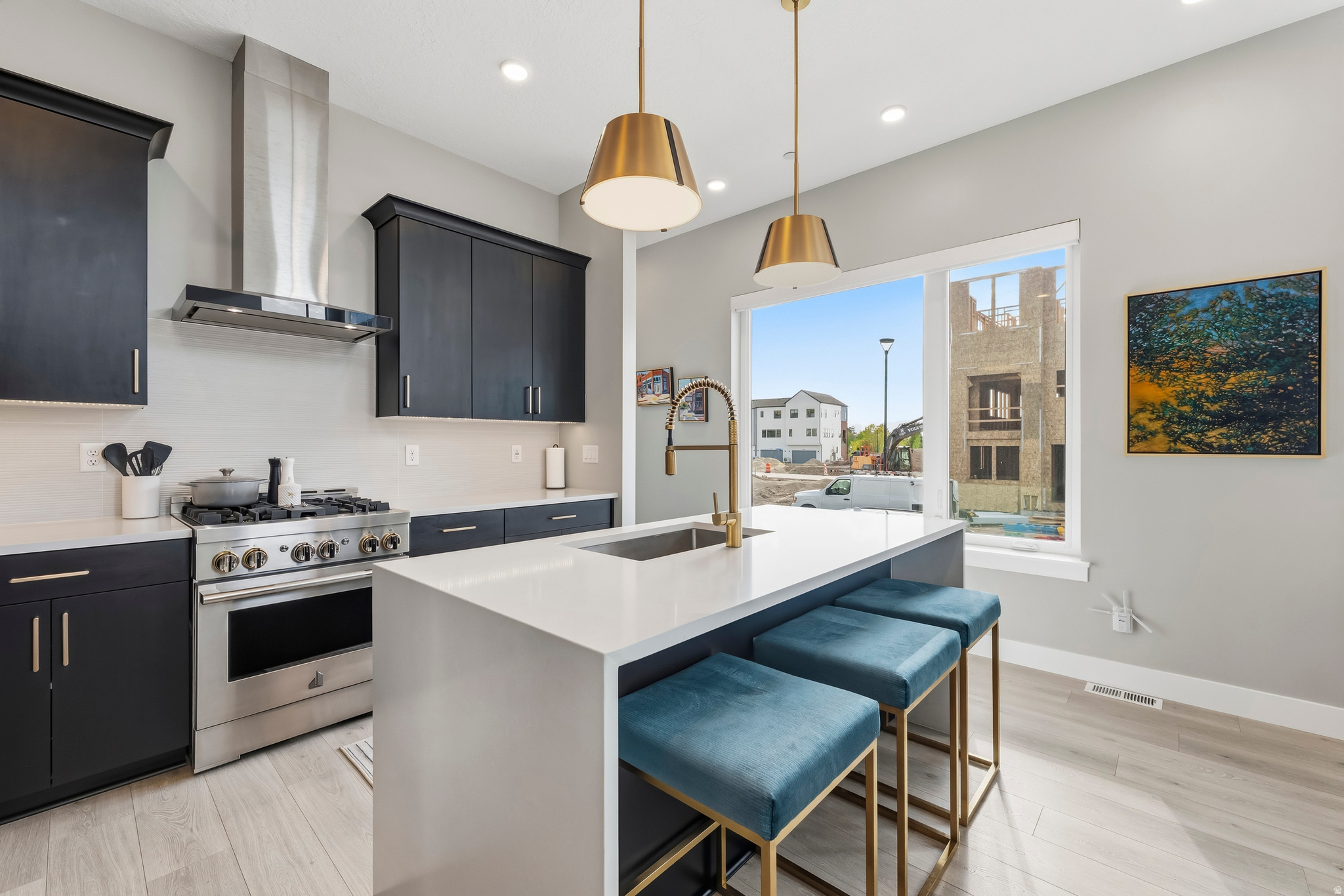 HOLLADAY HILLS - Residential