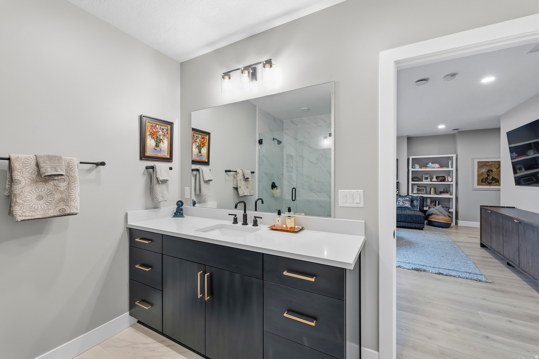 HOLLADAY HILLS - Residential