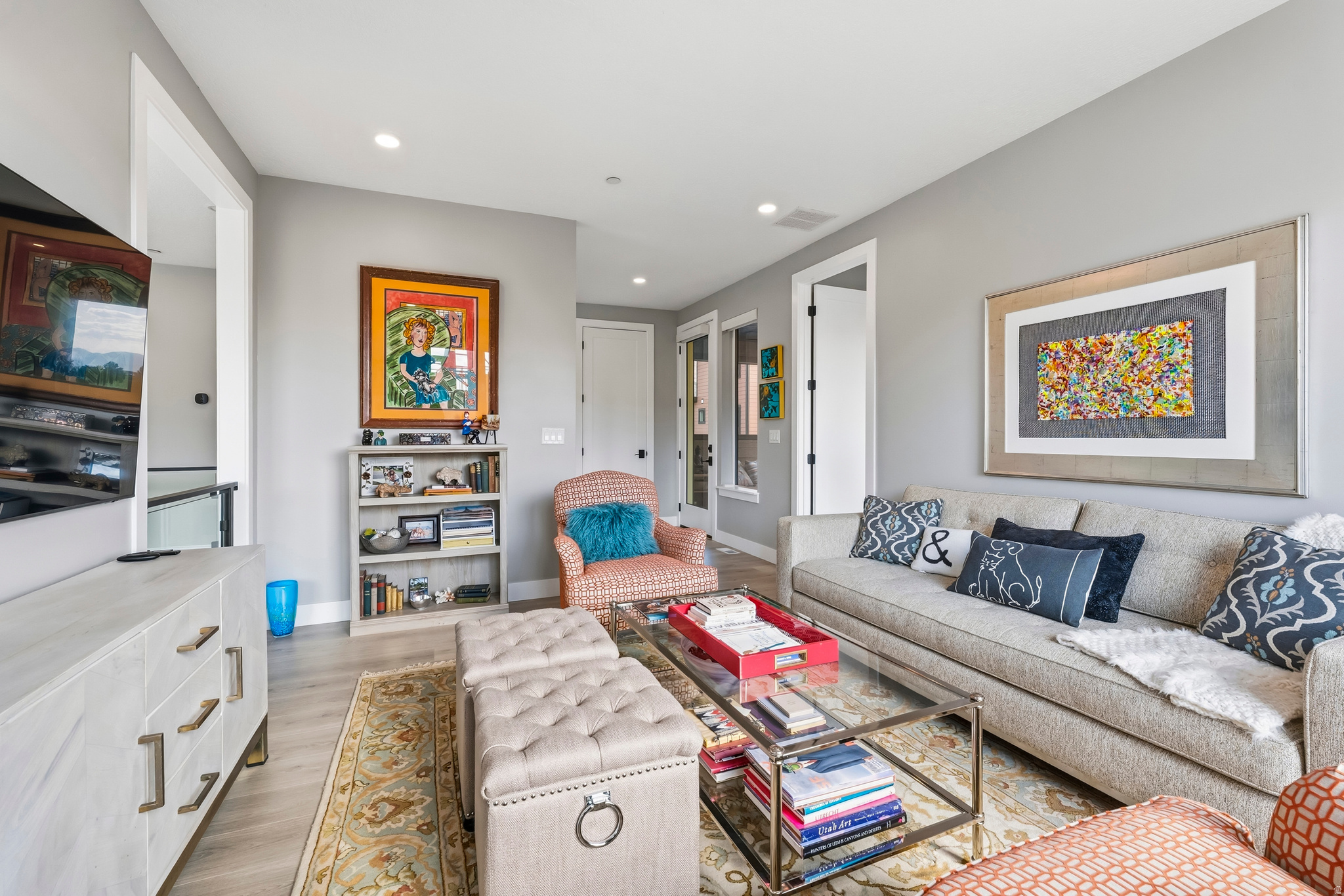 HOLLADAY HILLS - Residential