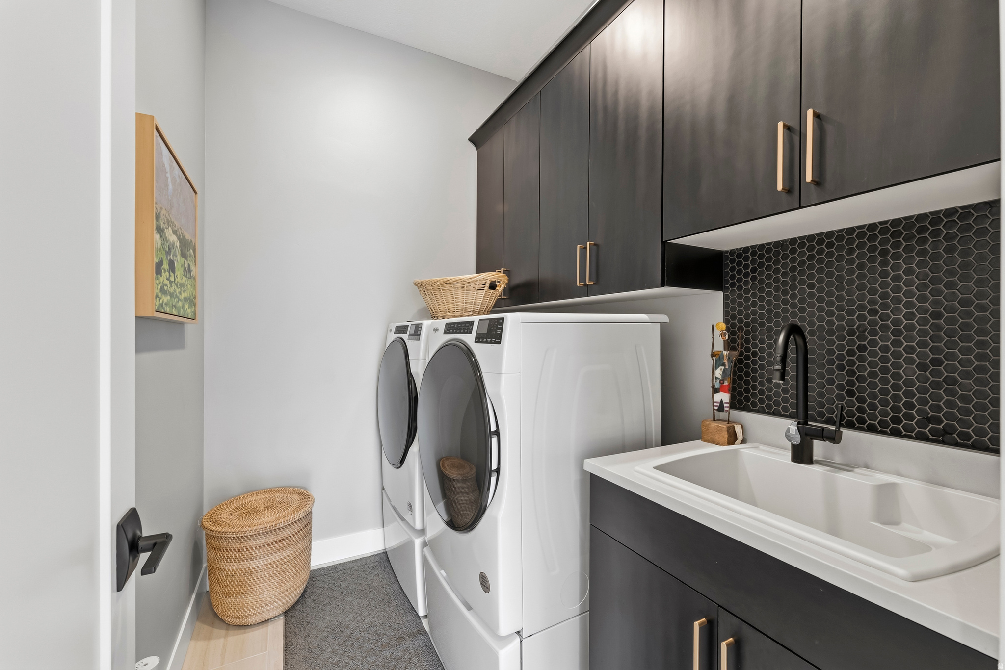 HOLLADAY HILLS - Residential