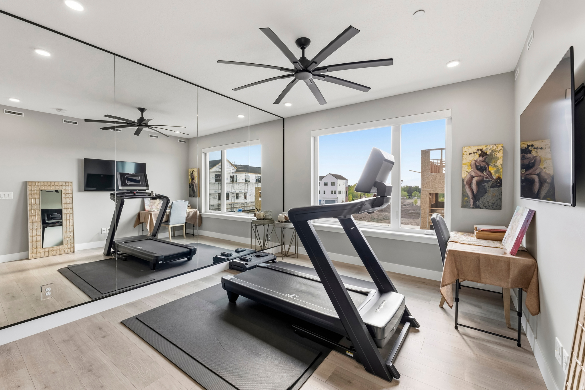 HOLLADAY HILLS - Residential