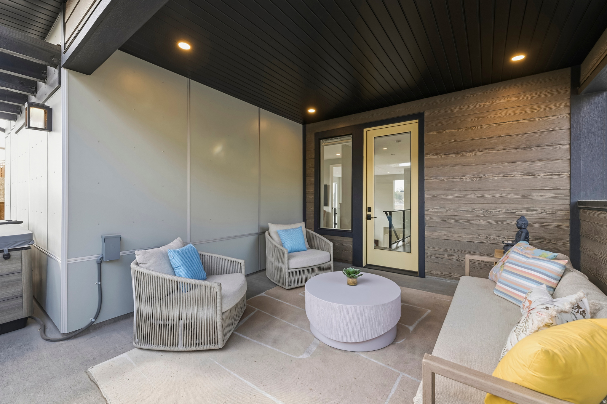 HOLLADAY HILLS - Residential