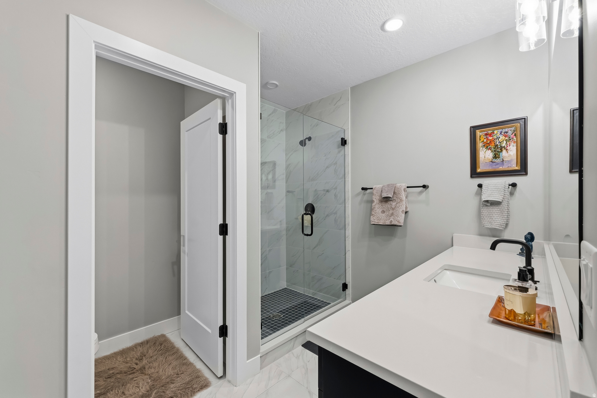 HOLLADAY HILLS - Residential