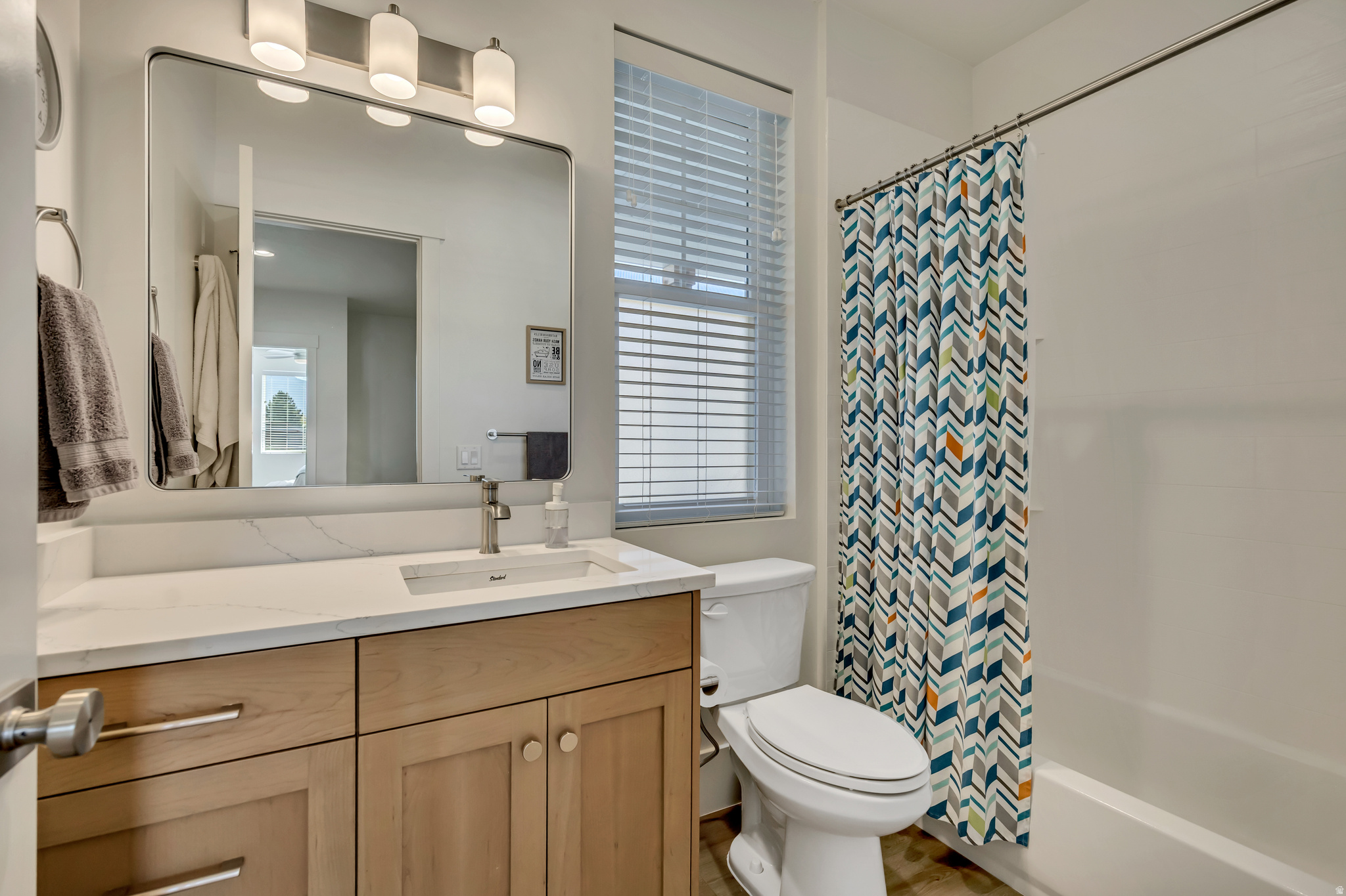 WILLOW POINTE - Residential