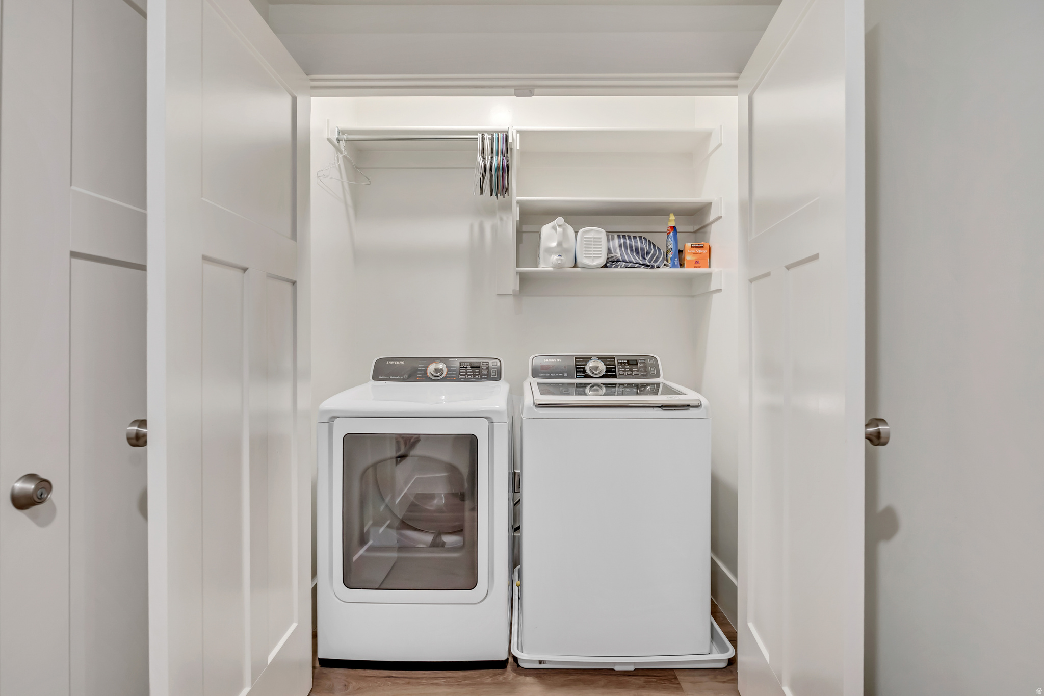 WILLOW POINTE - Residential
