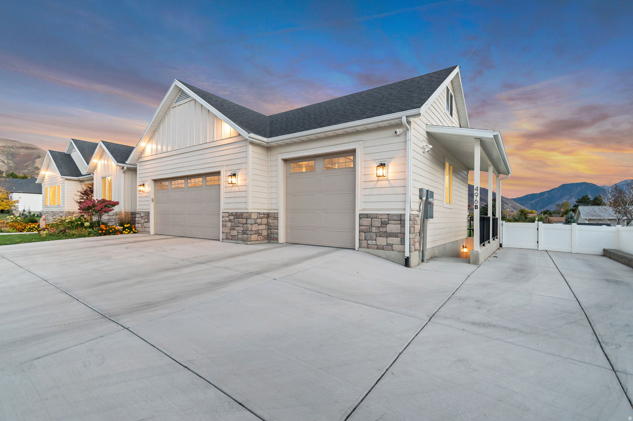 WILLOW POINTE - Residential