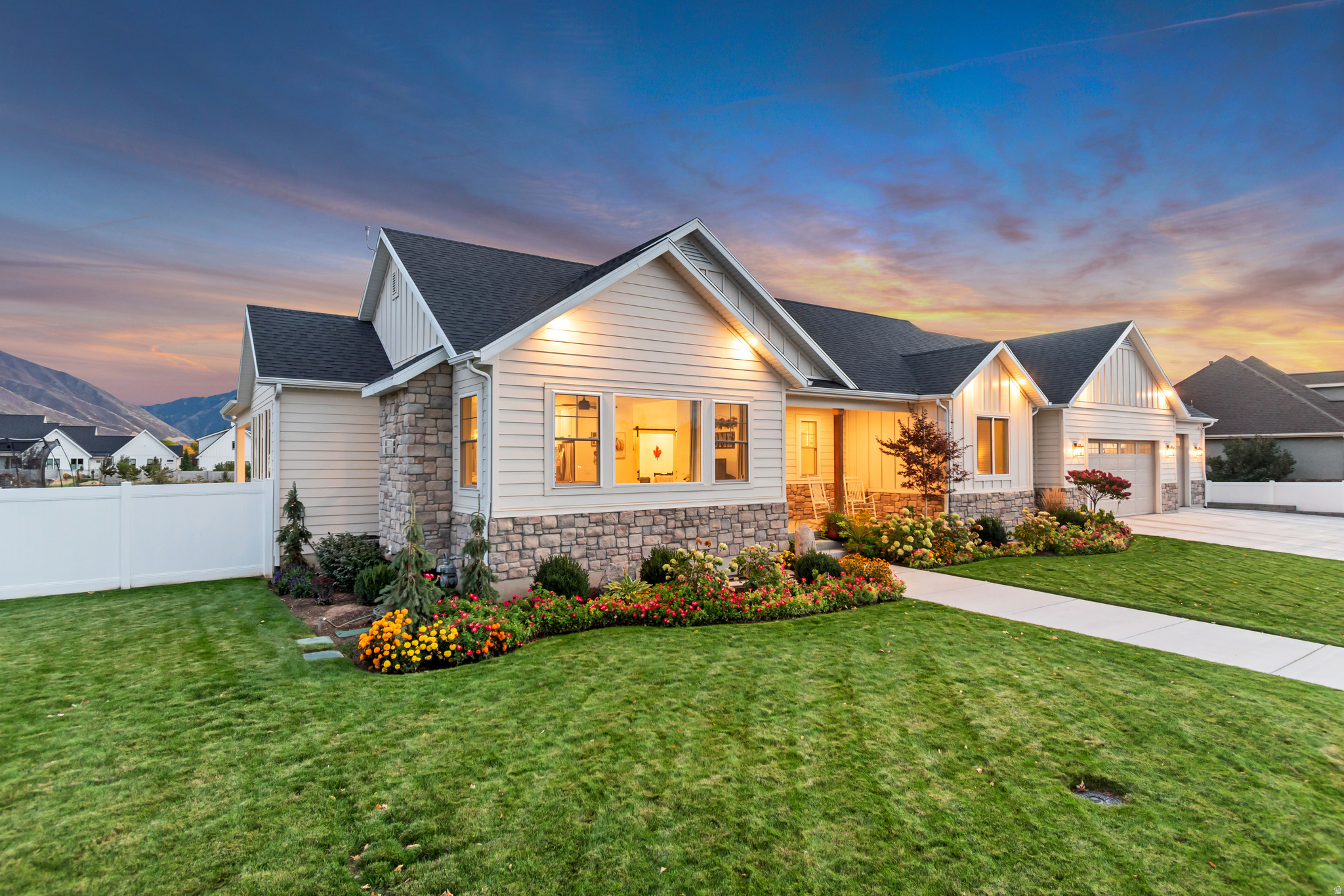 WILLOW POINTE - Residential
