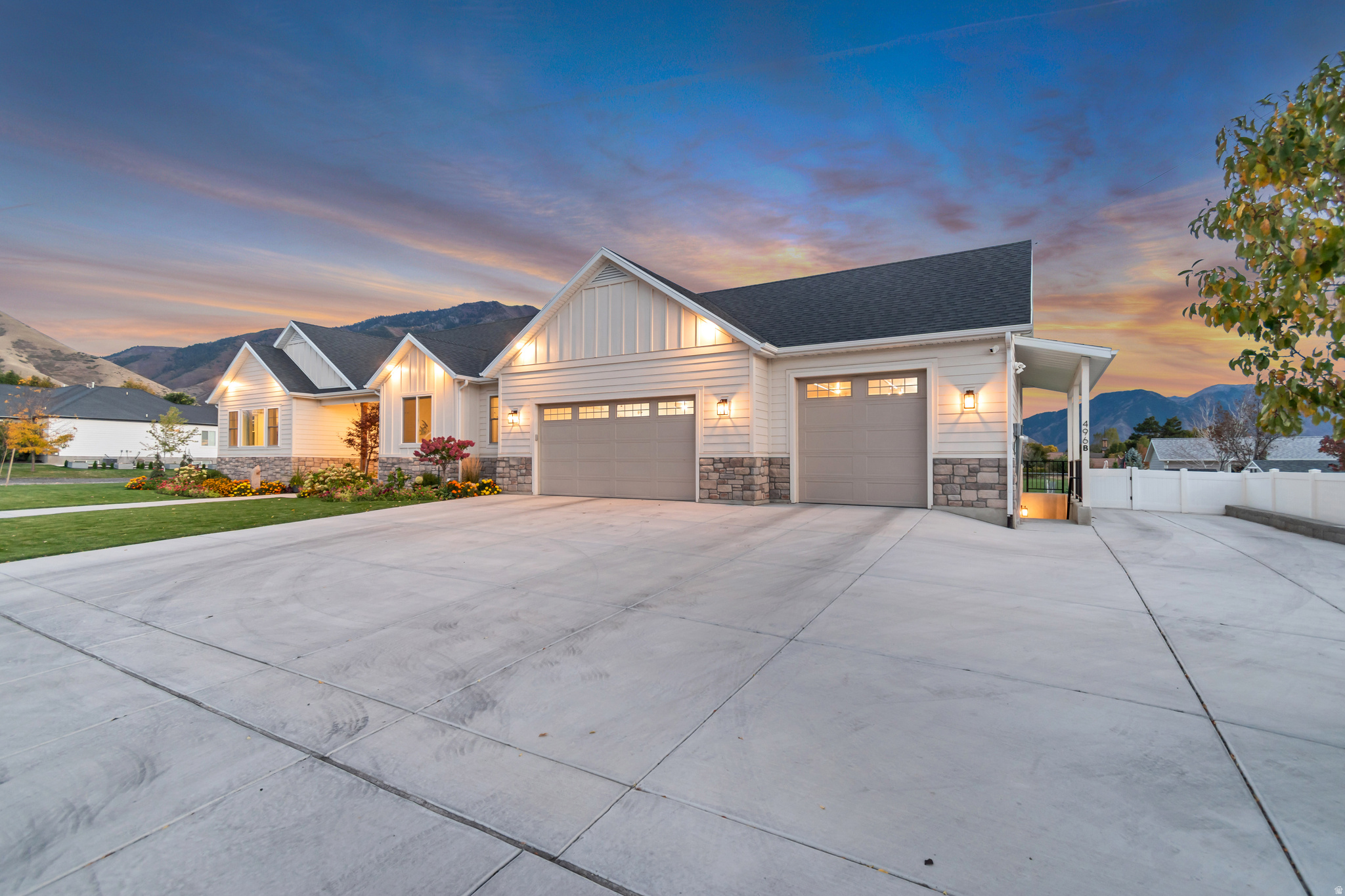 WILLOW POINTE - Residential
