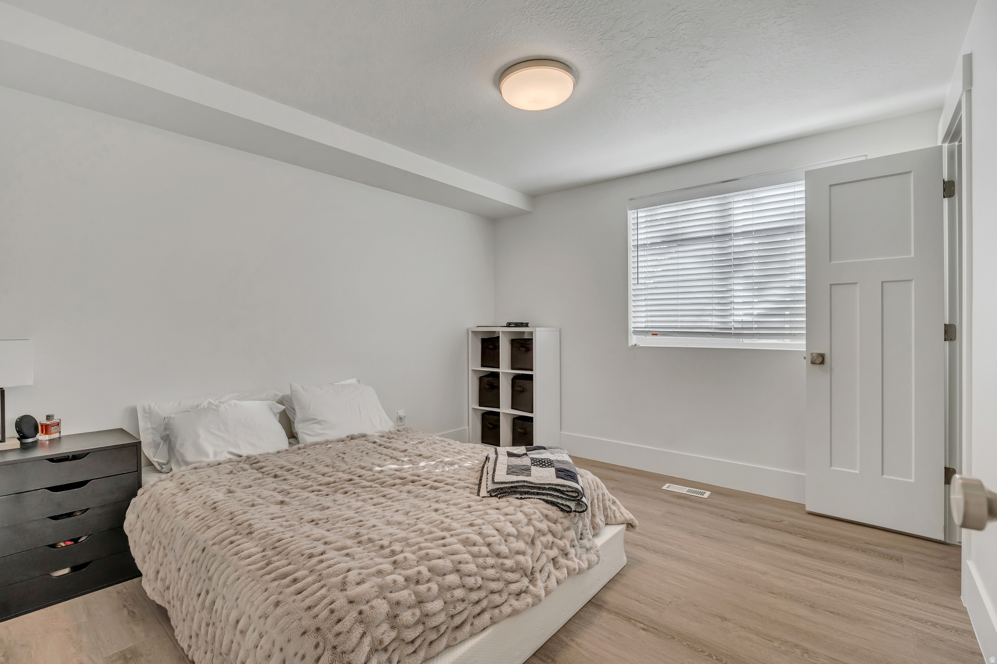 WILLOW POINTE - Residential
