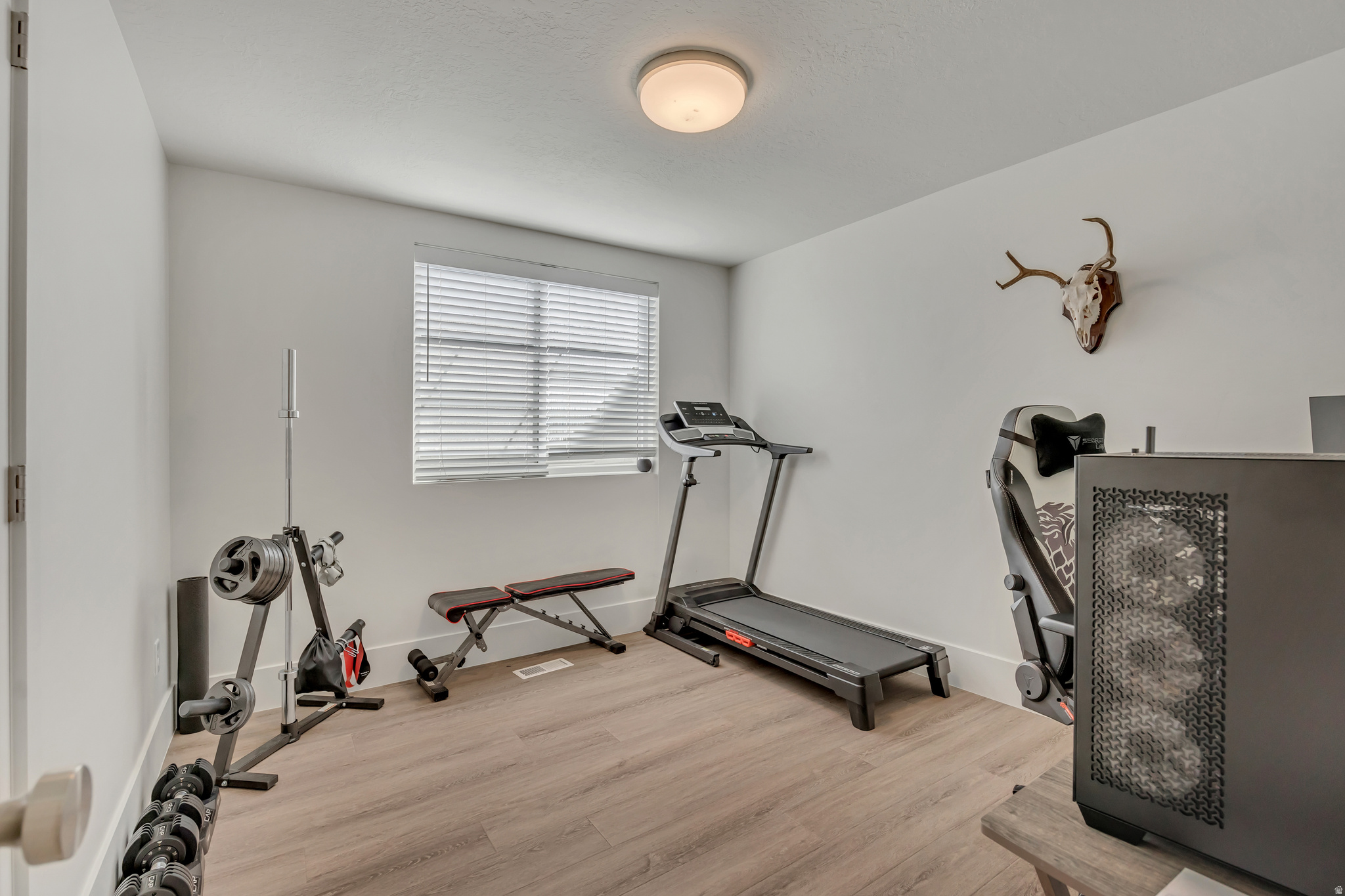 WILLOW POINTE - Residential
