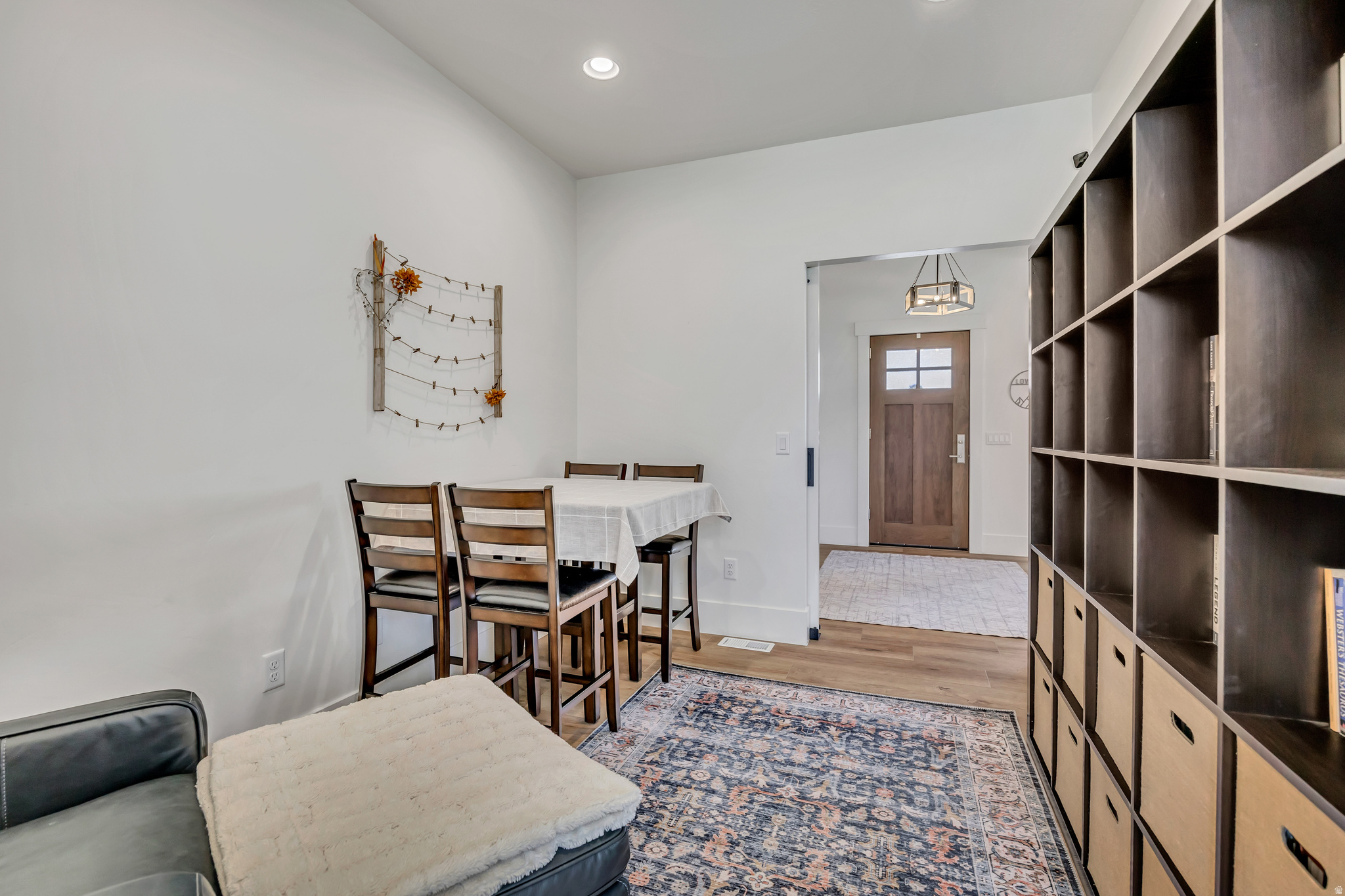 WILLOW POINTE - Residential