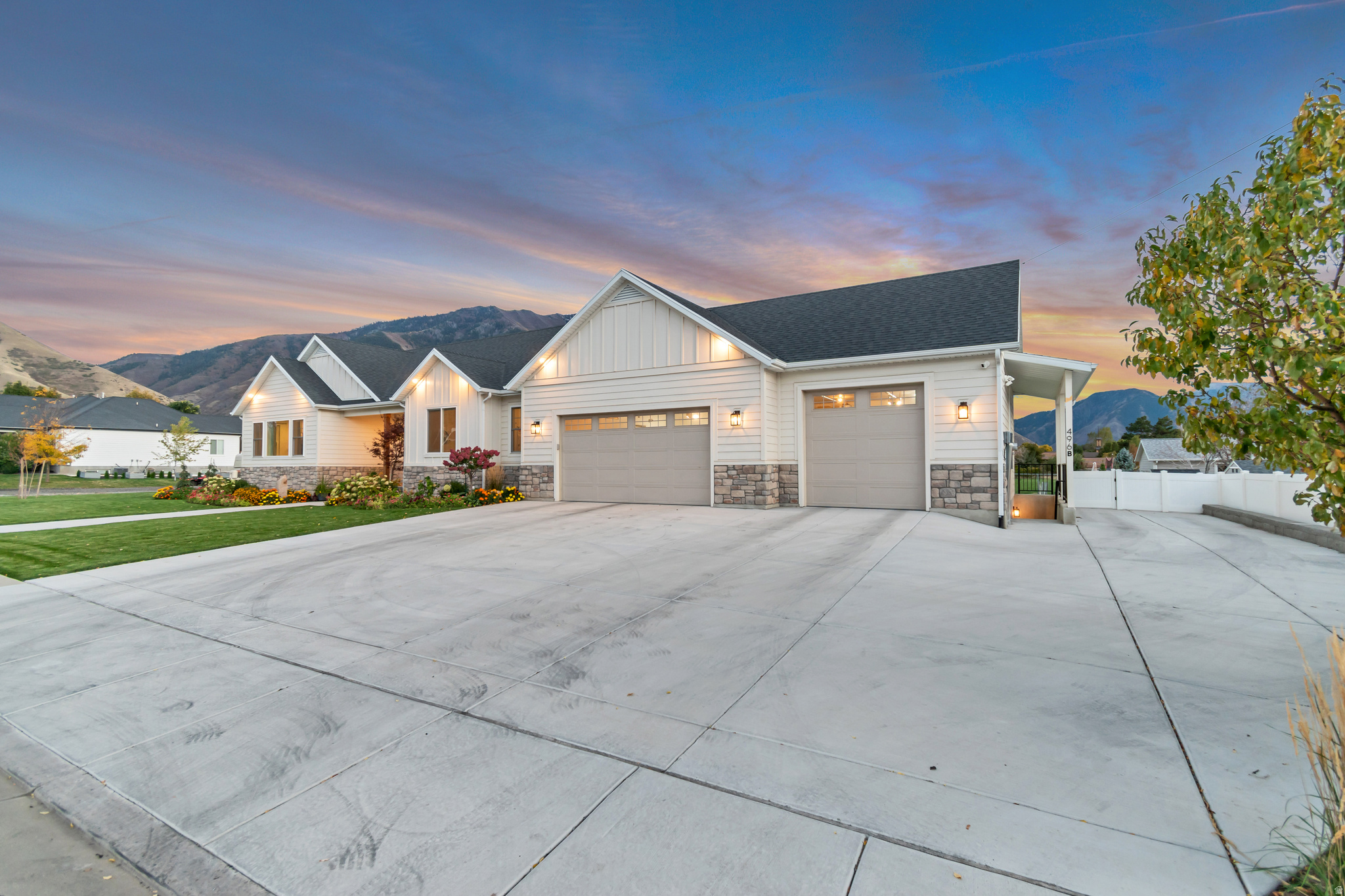 WILLOW POINTE - Residential
