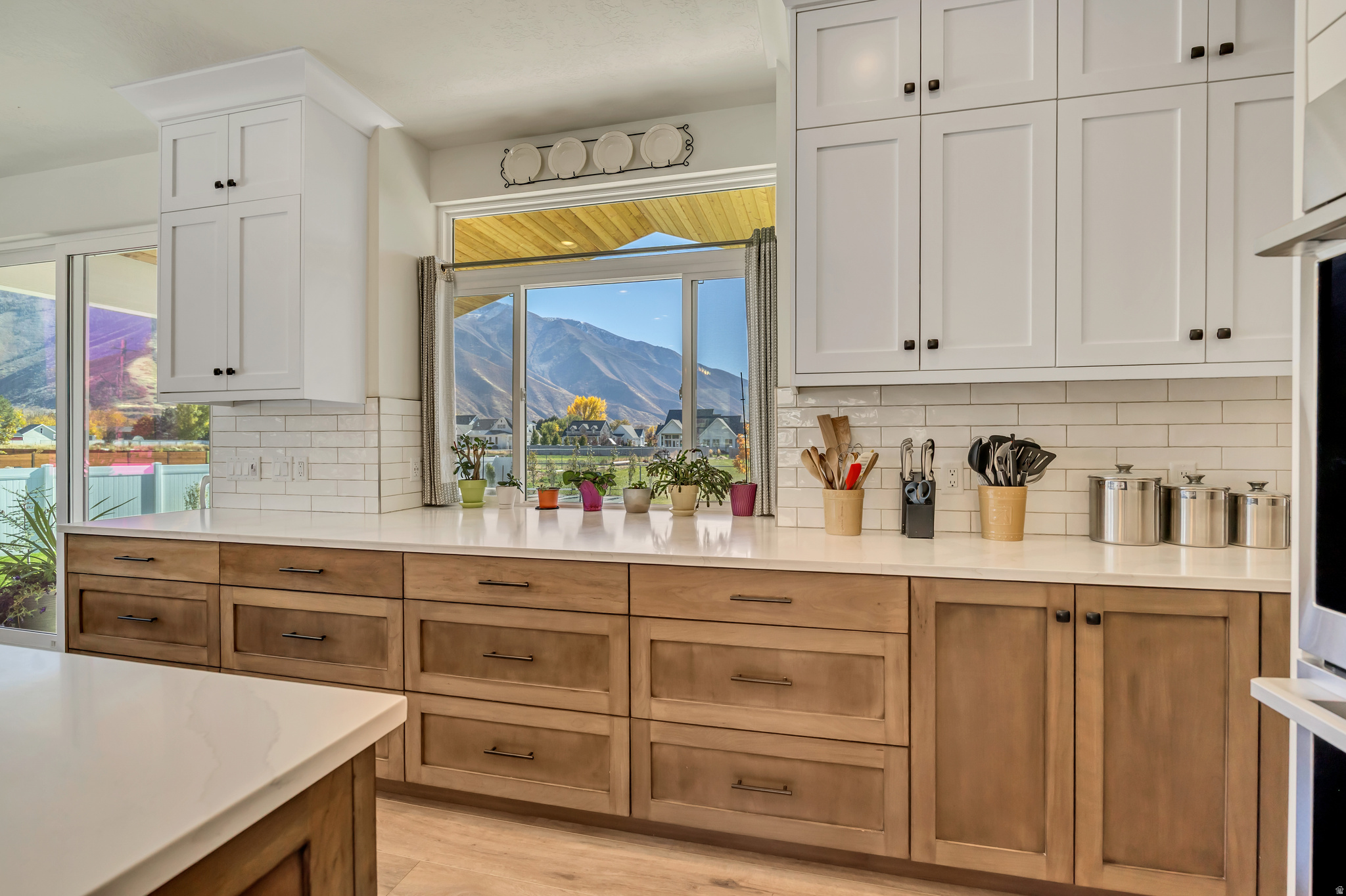 WILLOW POINTE - Residential