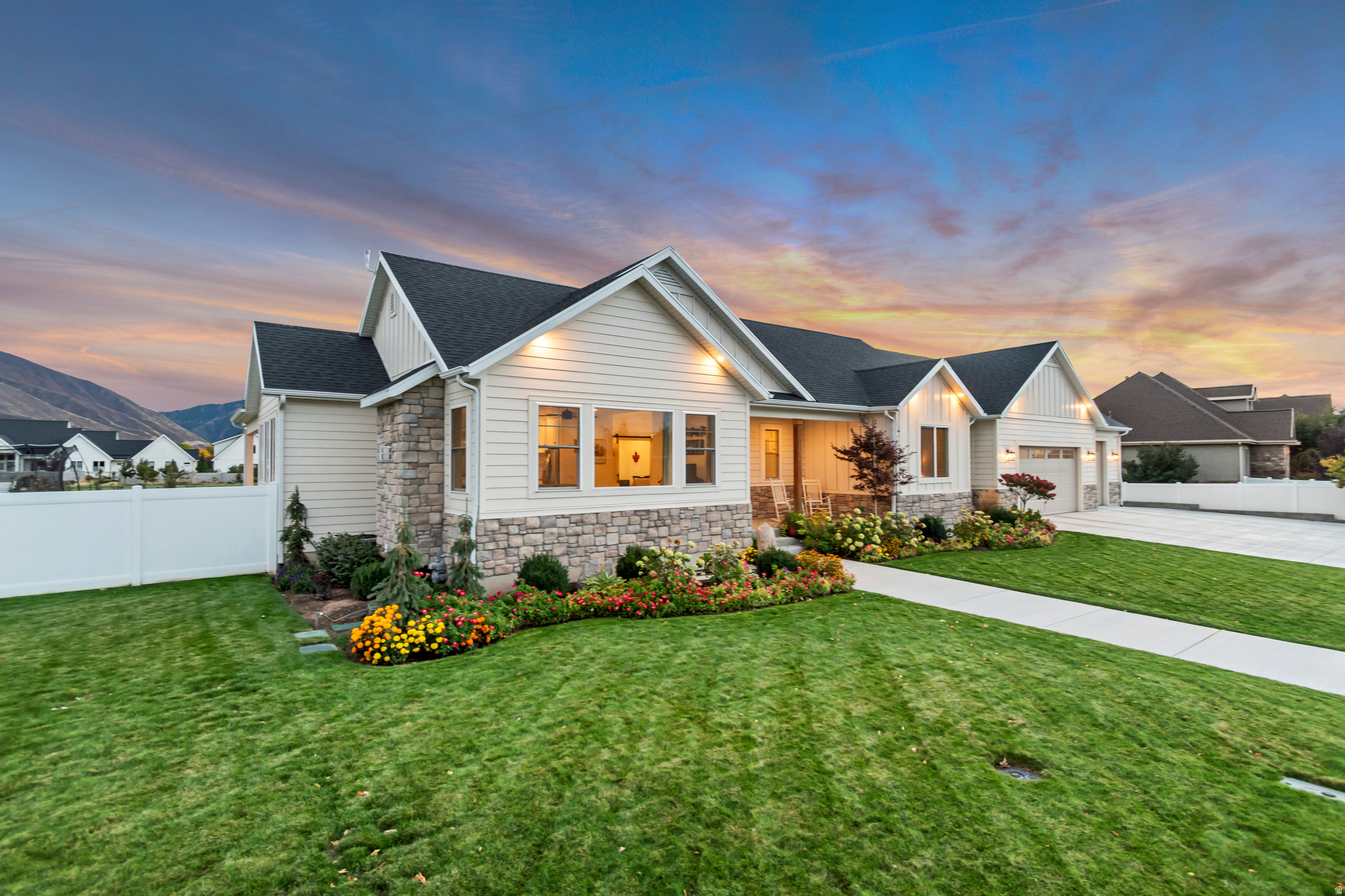 WILLOW POINTE - Residential