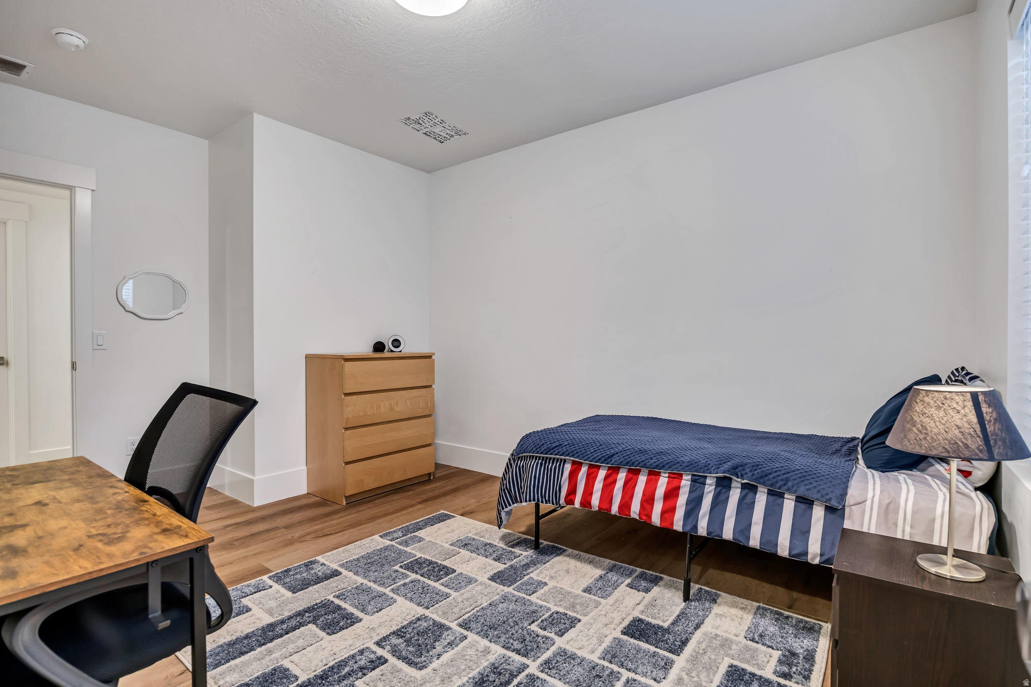 WILLOW POINTE - Residential