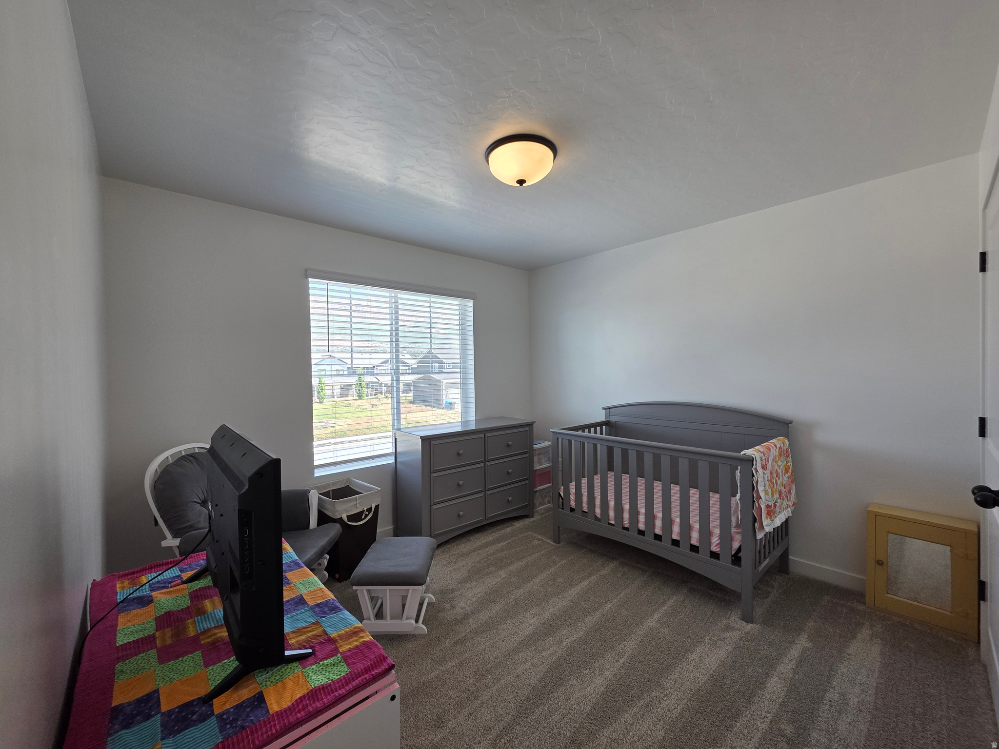 MONTGOMERY FARMS - Residential