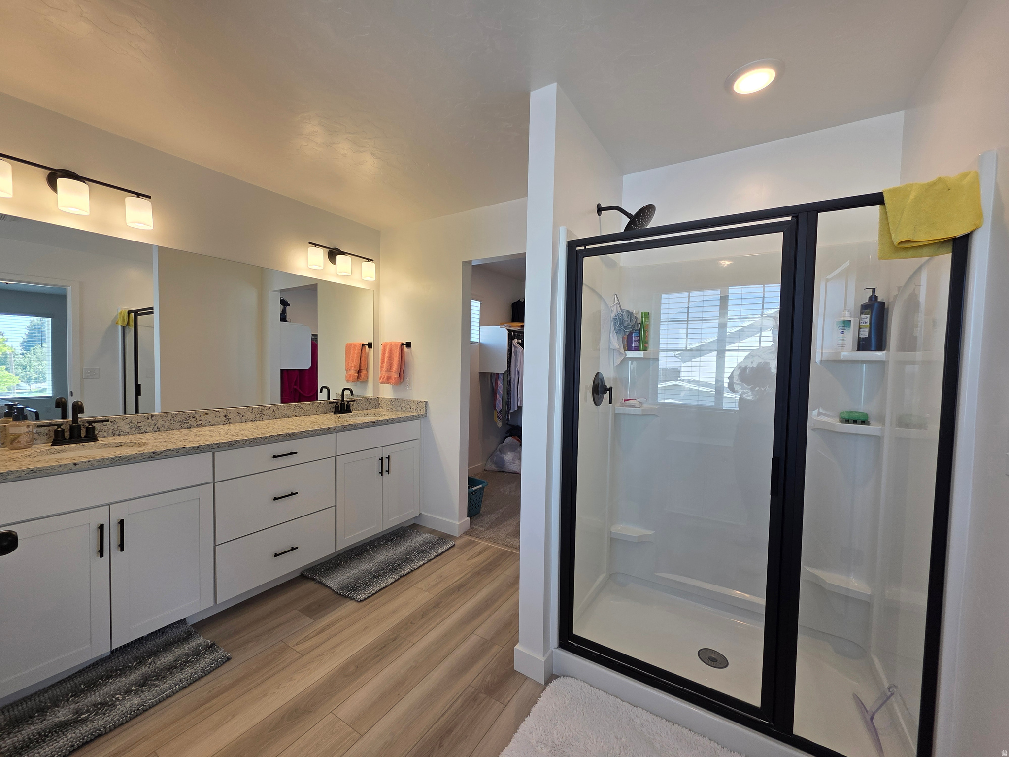 MONTGOMERY FARMS - Residential