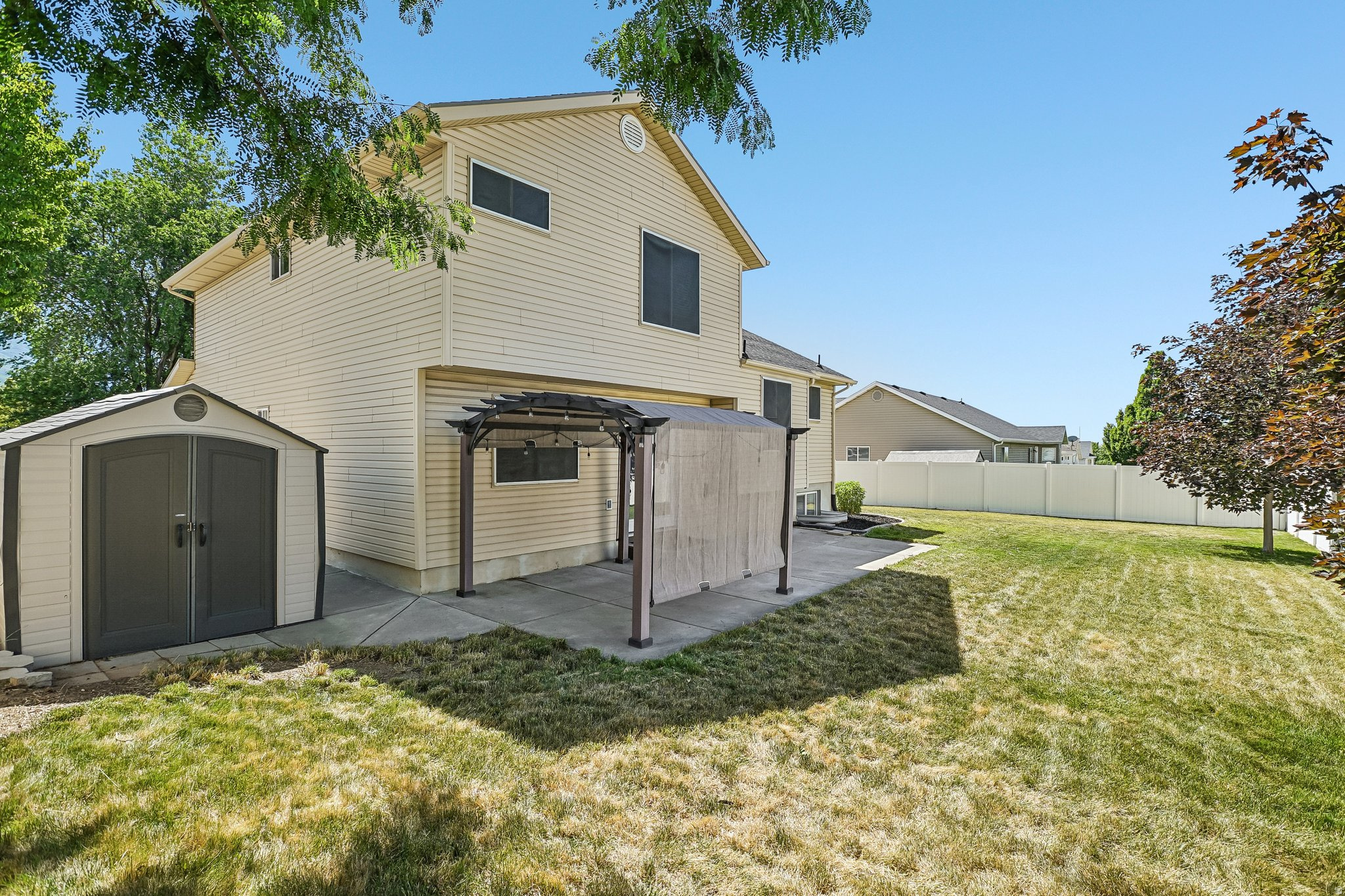 ANTELOPE HILL - Residential