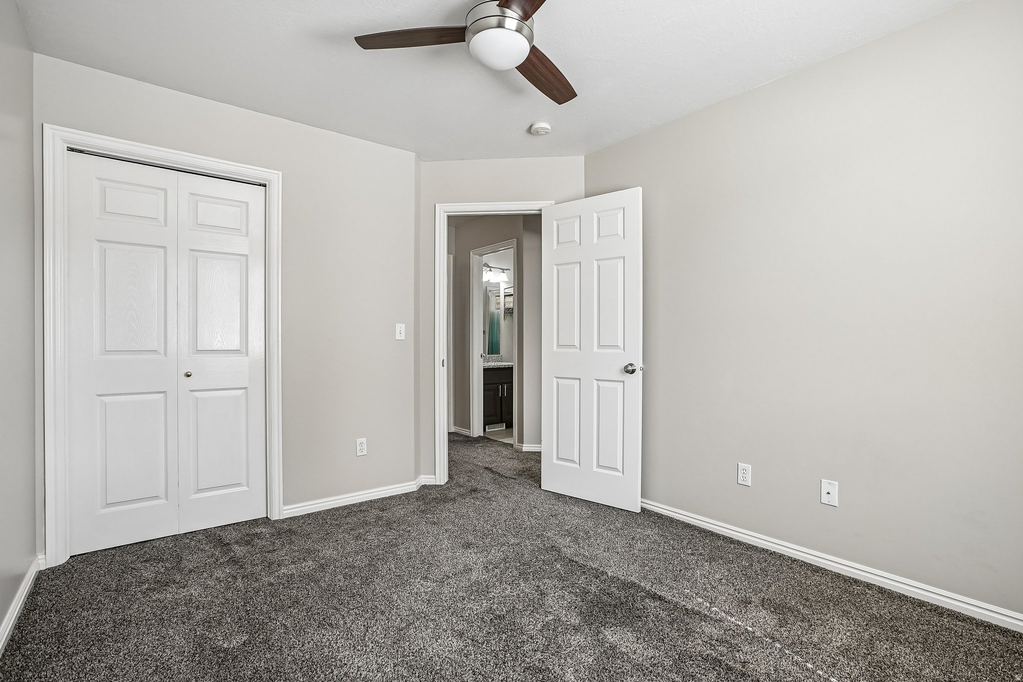 ANTELOPE HILL - Residential