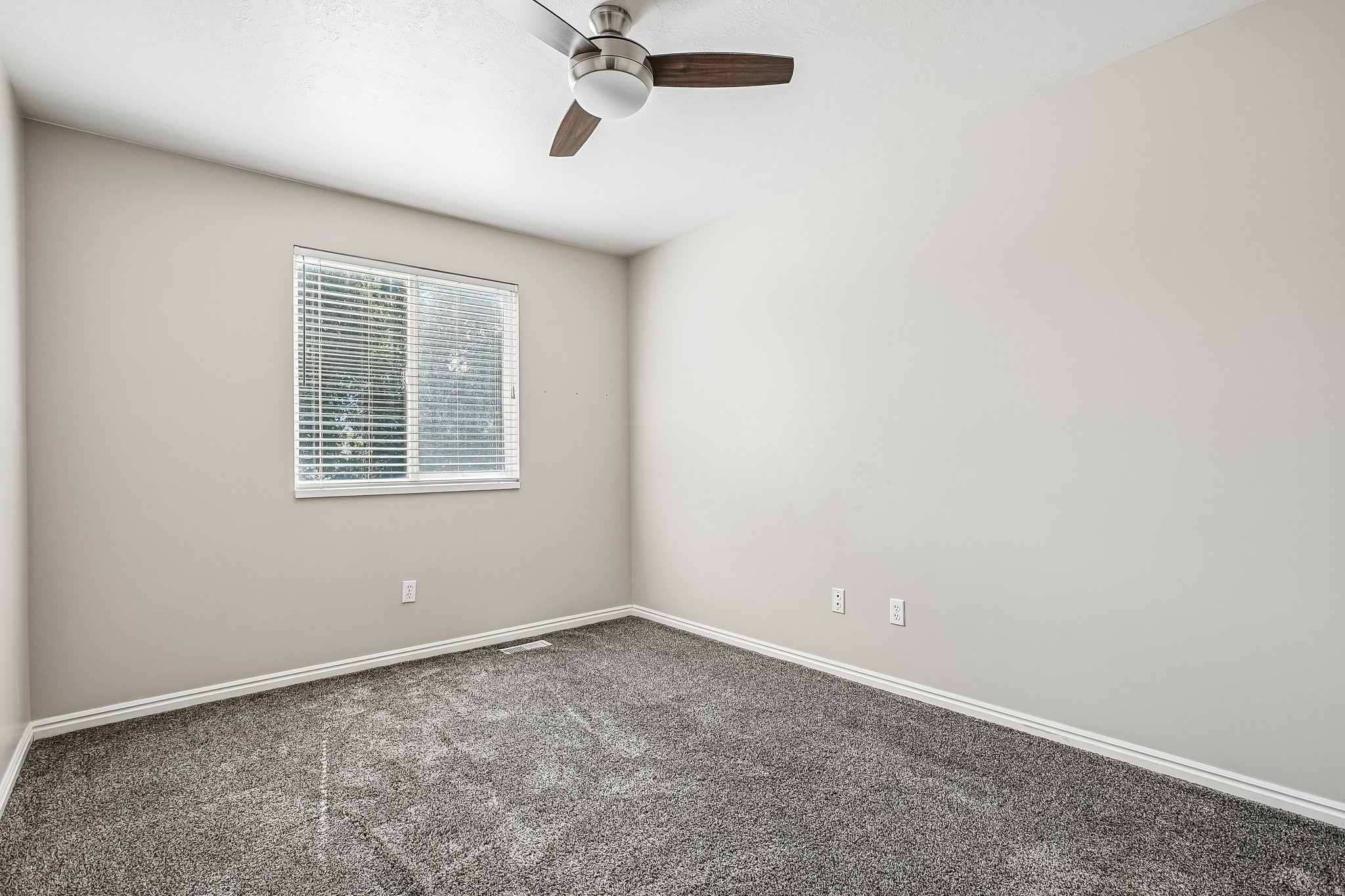 ANTELOPE HILL - Residential