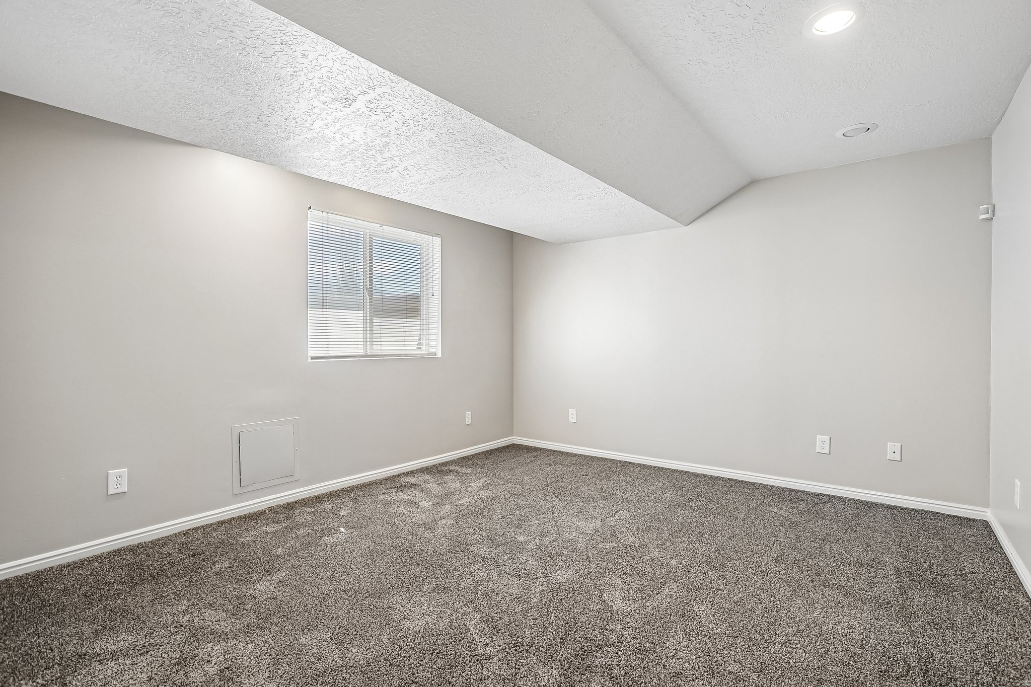 ANTELOPE HILL - Residential