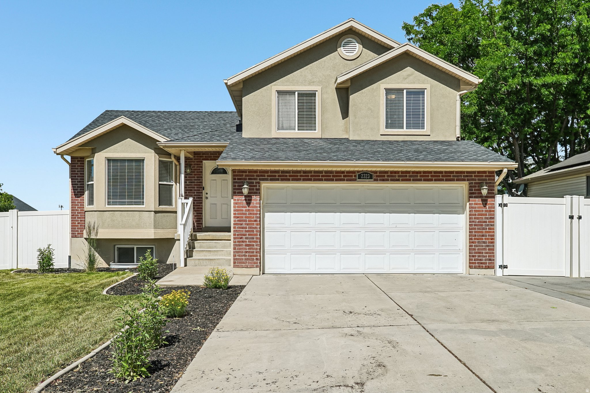 ANTELOPE HILL - Residential