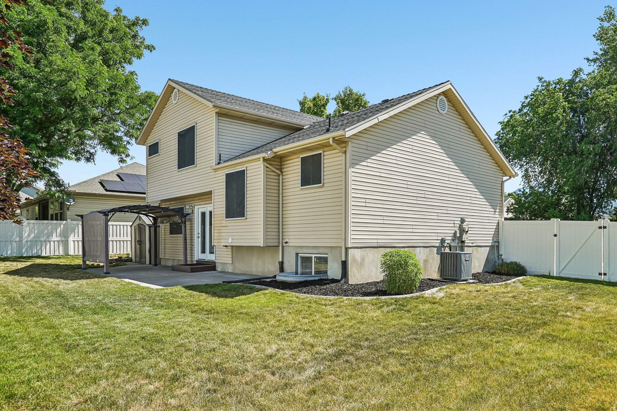ANTELOPE HILL - Residential