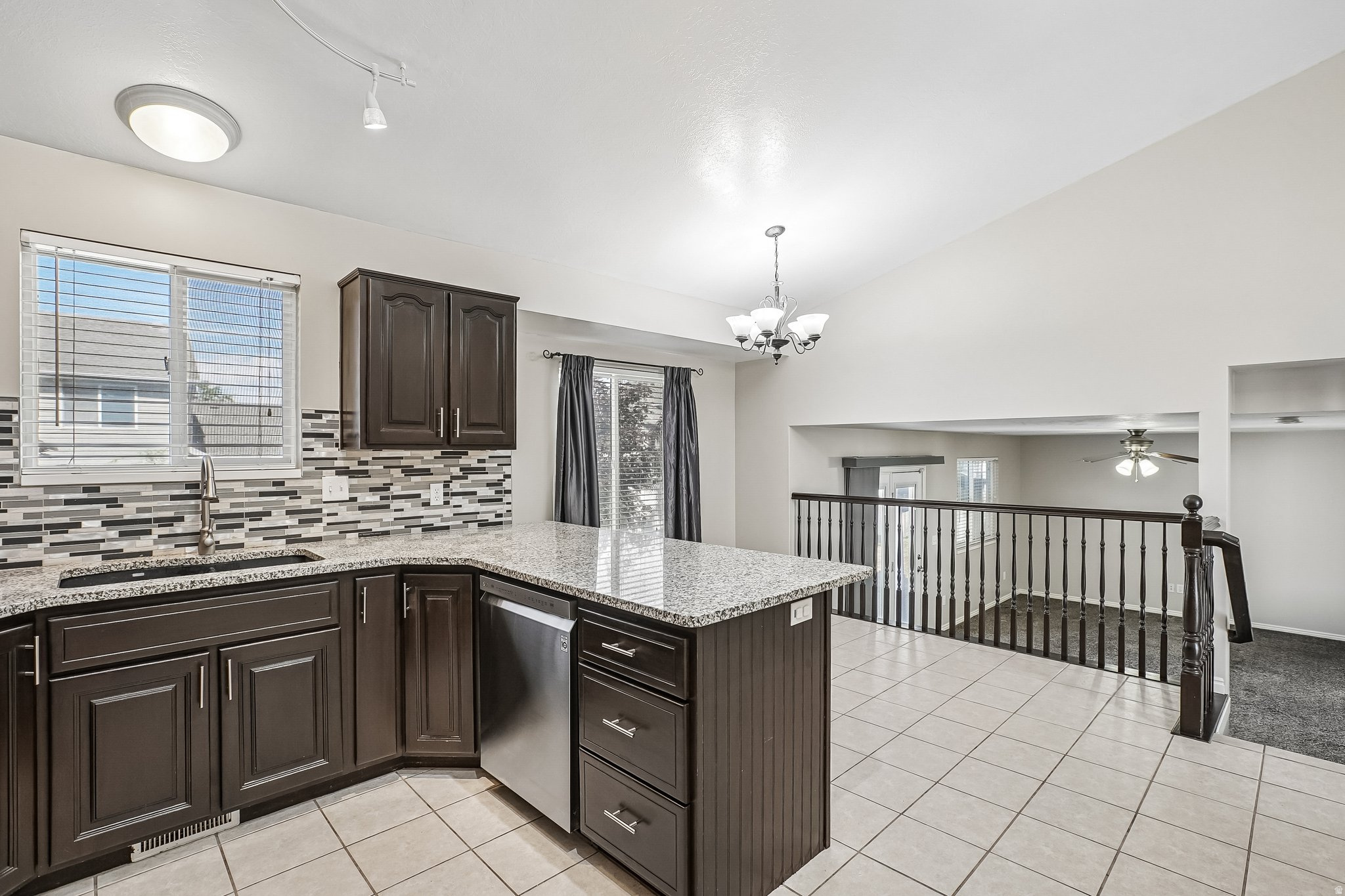 ANTELOPE HILL - Residential