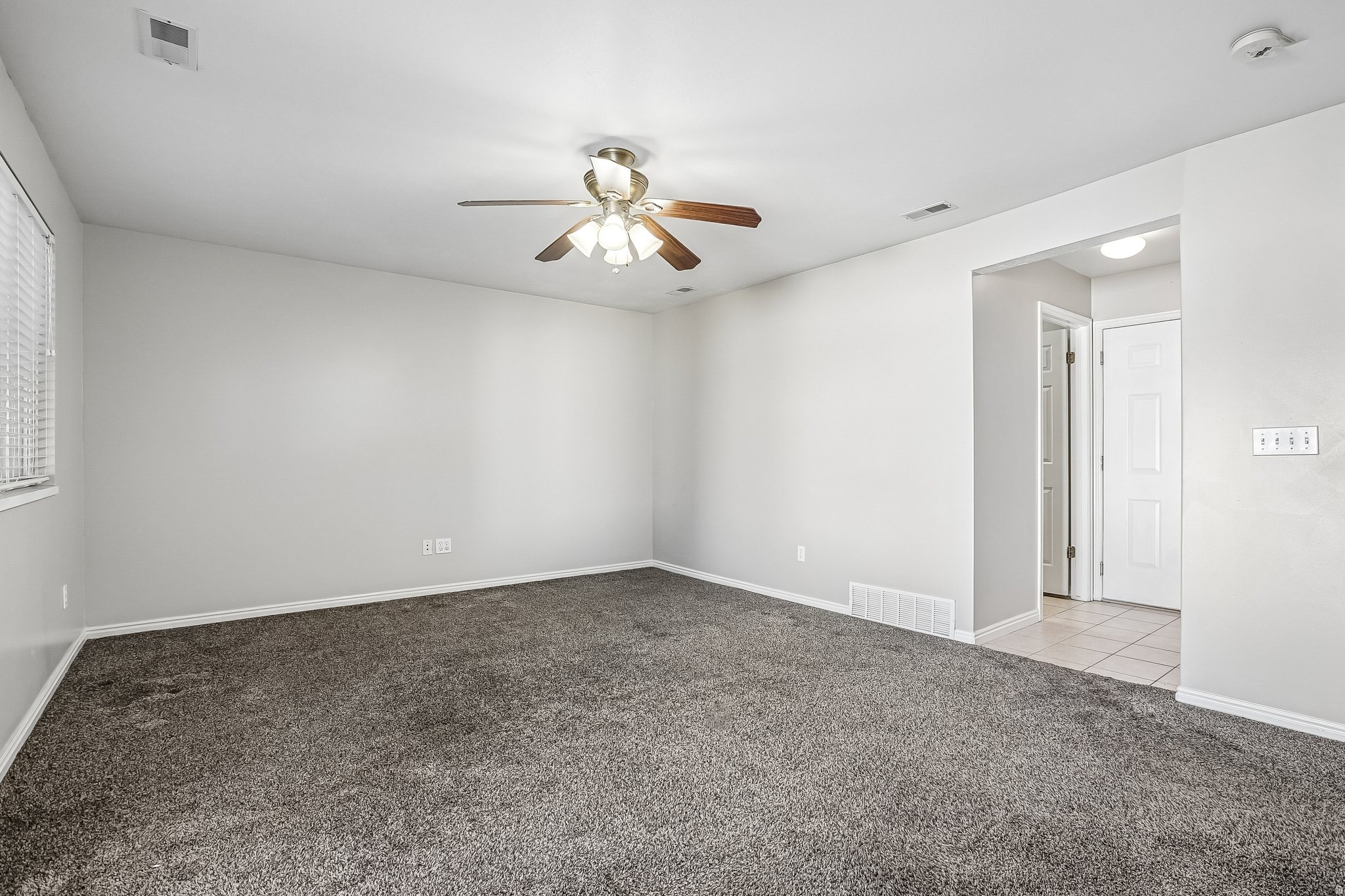 ANTELOPE HILL - Residential