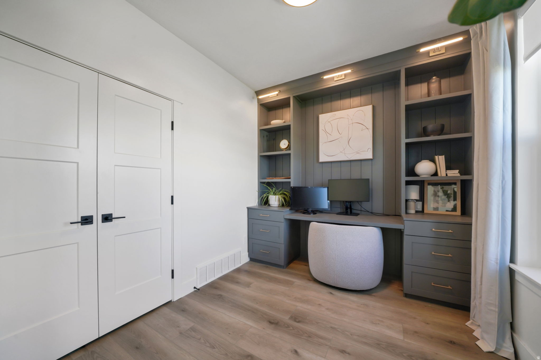JACOBS - Residential