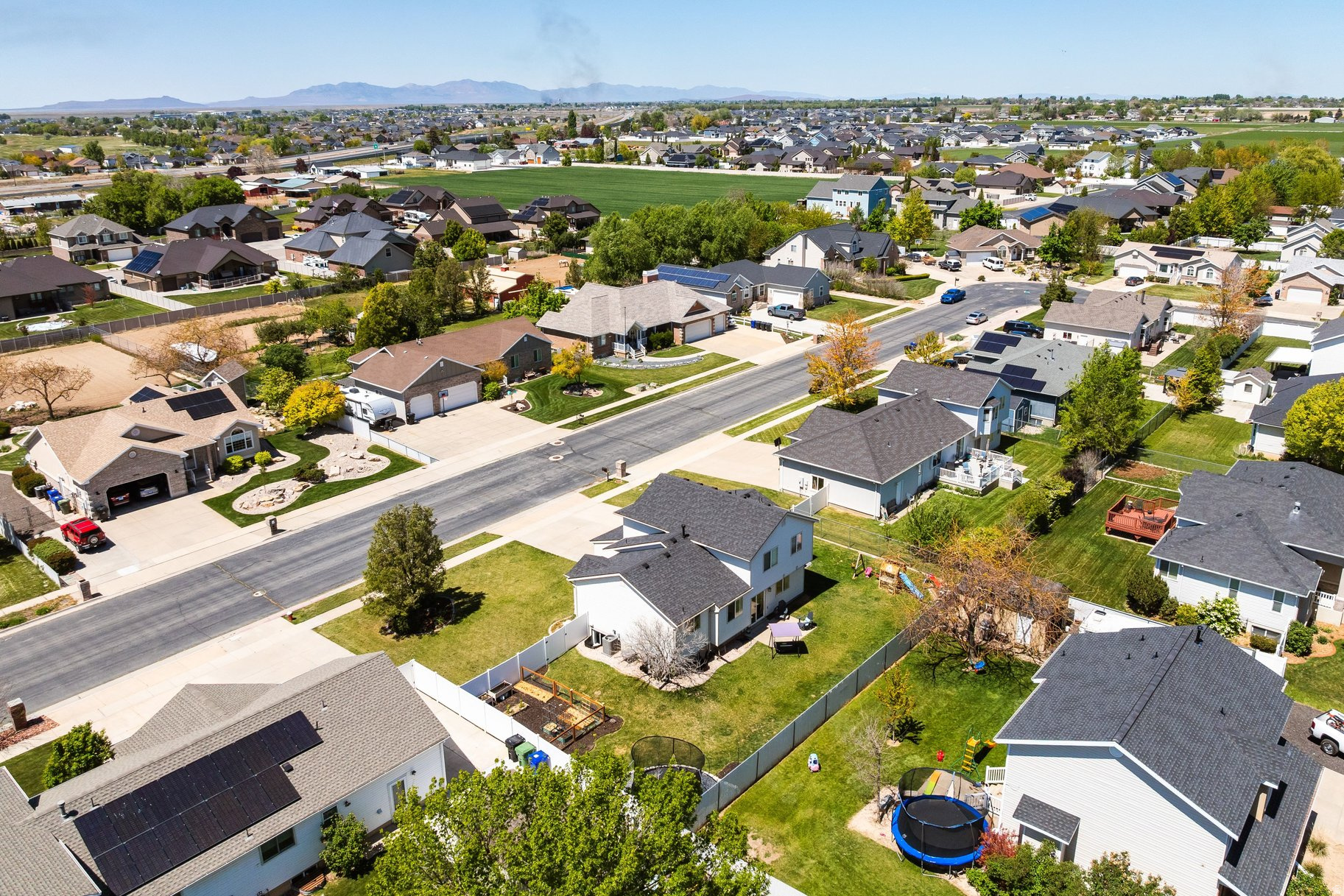 HUCKLEBERRY - Residential