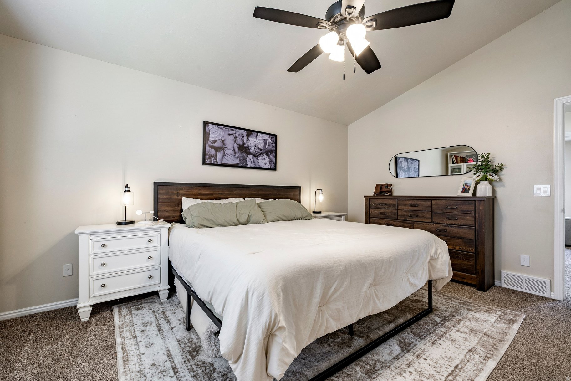 HUCKLEBERRY - Residential