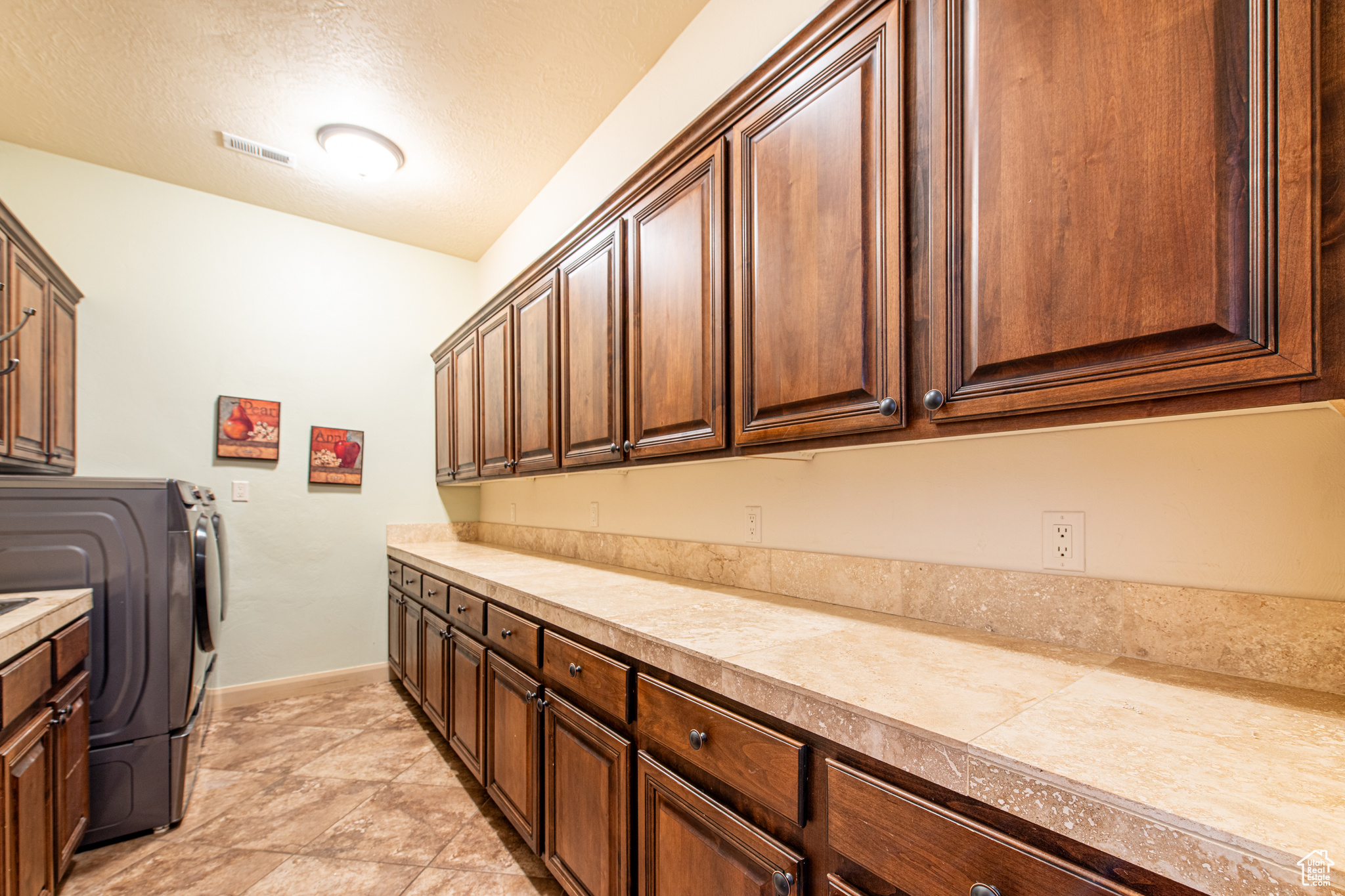 THE HEIGHTS AT WASHINGTON BENCH PH 2 - Residential