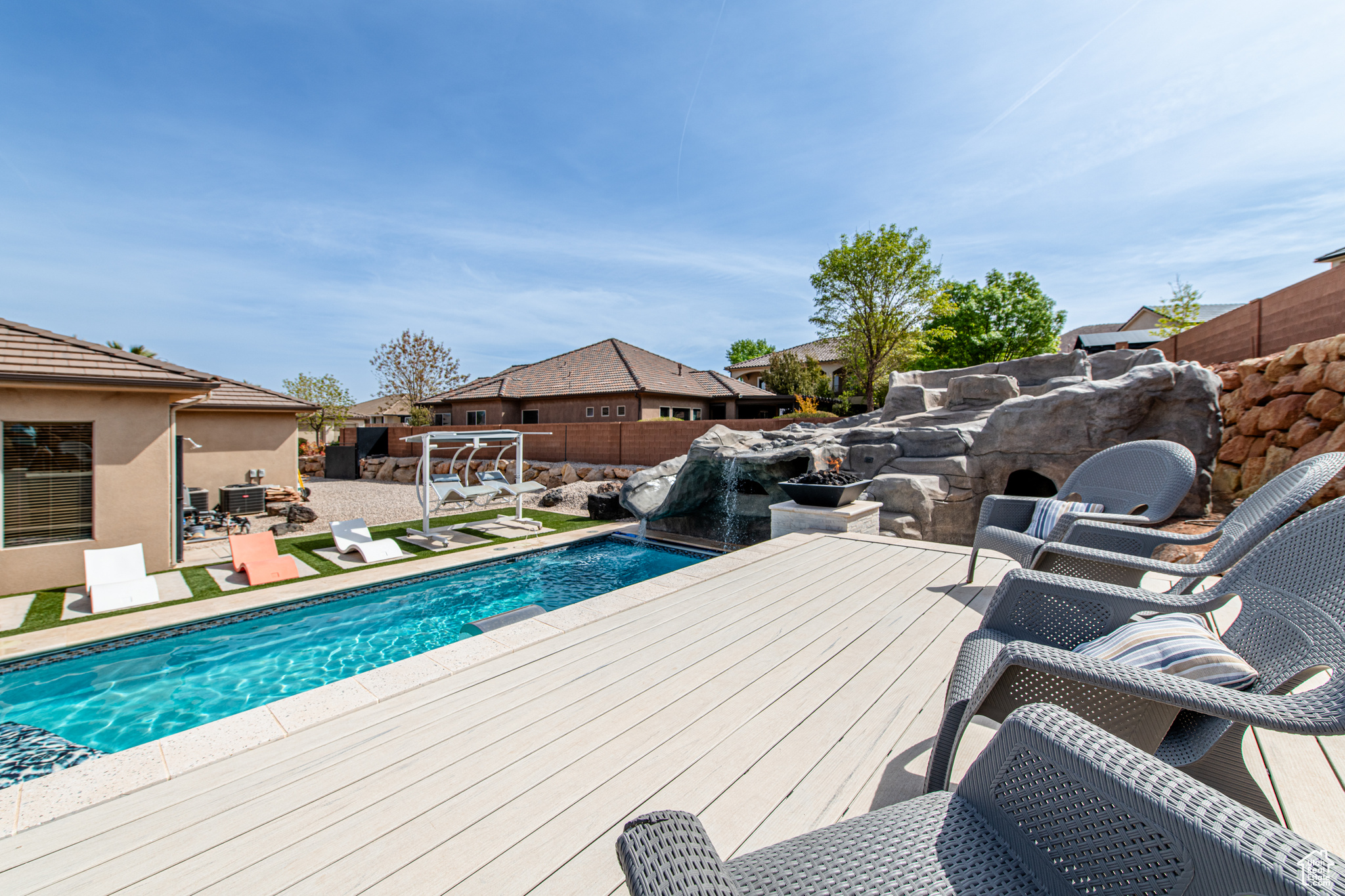 THE HEIGHTS AT WASHINGTON BENCH PH 2 - Residential