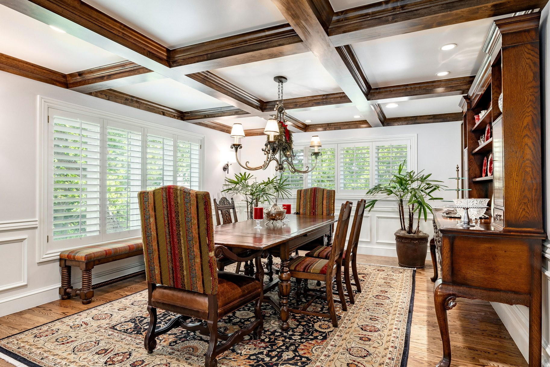 HIDDEN OAKS - Residential