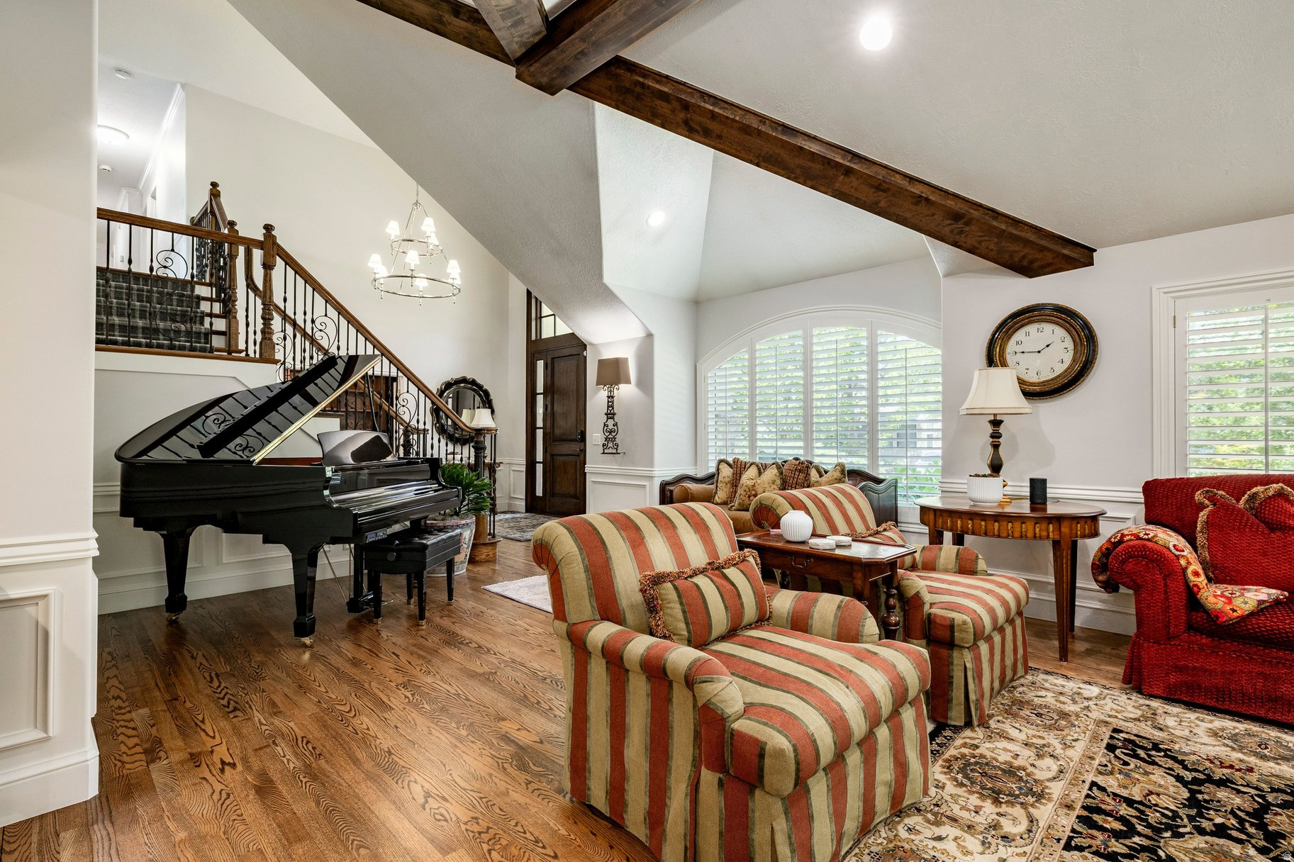HIDDEN OAKS - Residential