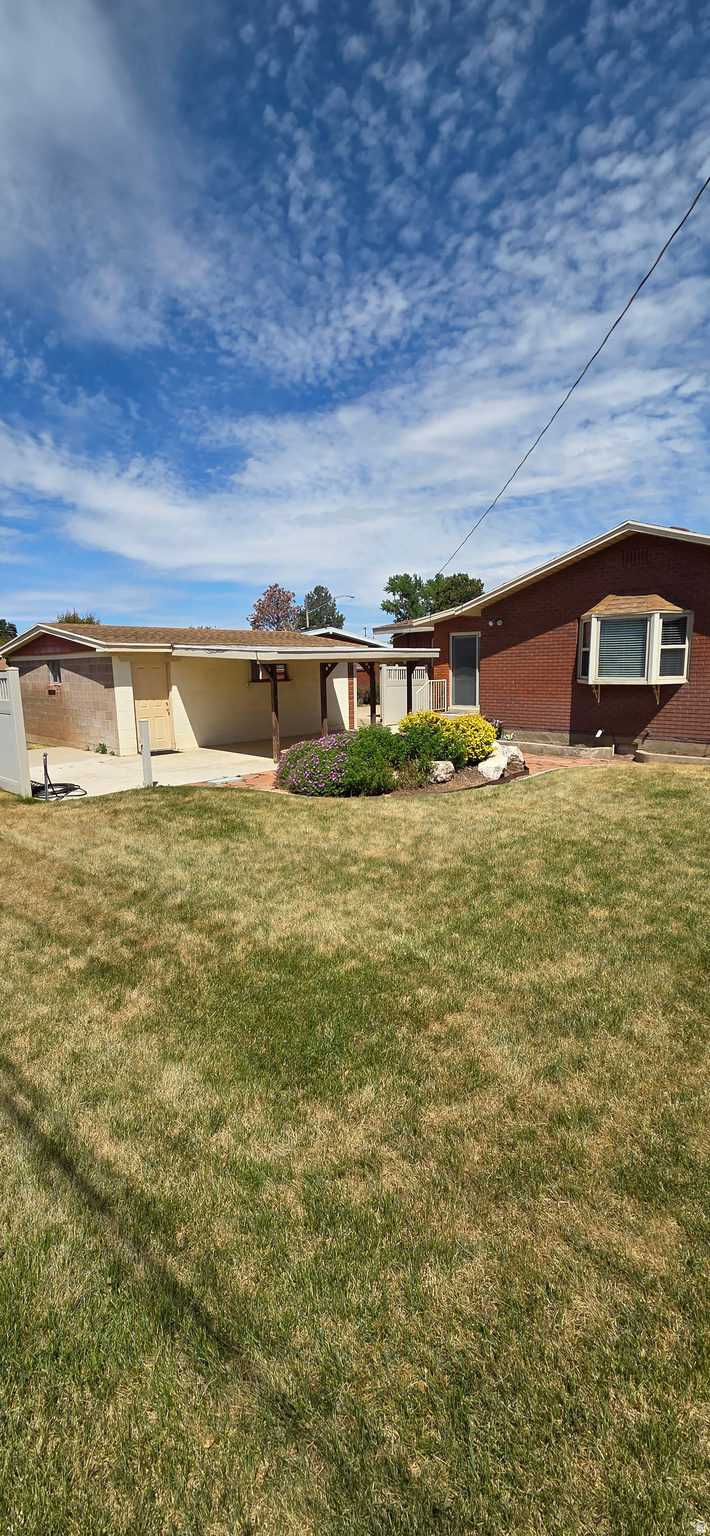 MUNICIPAL ACRES - Residential