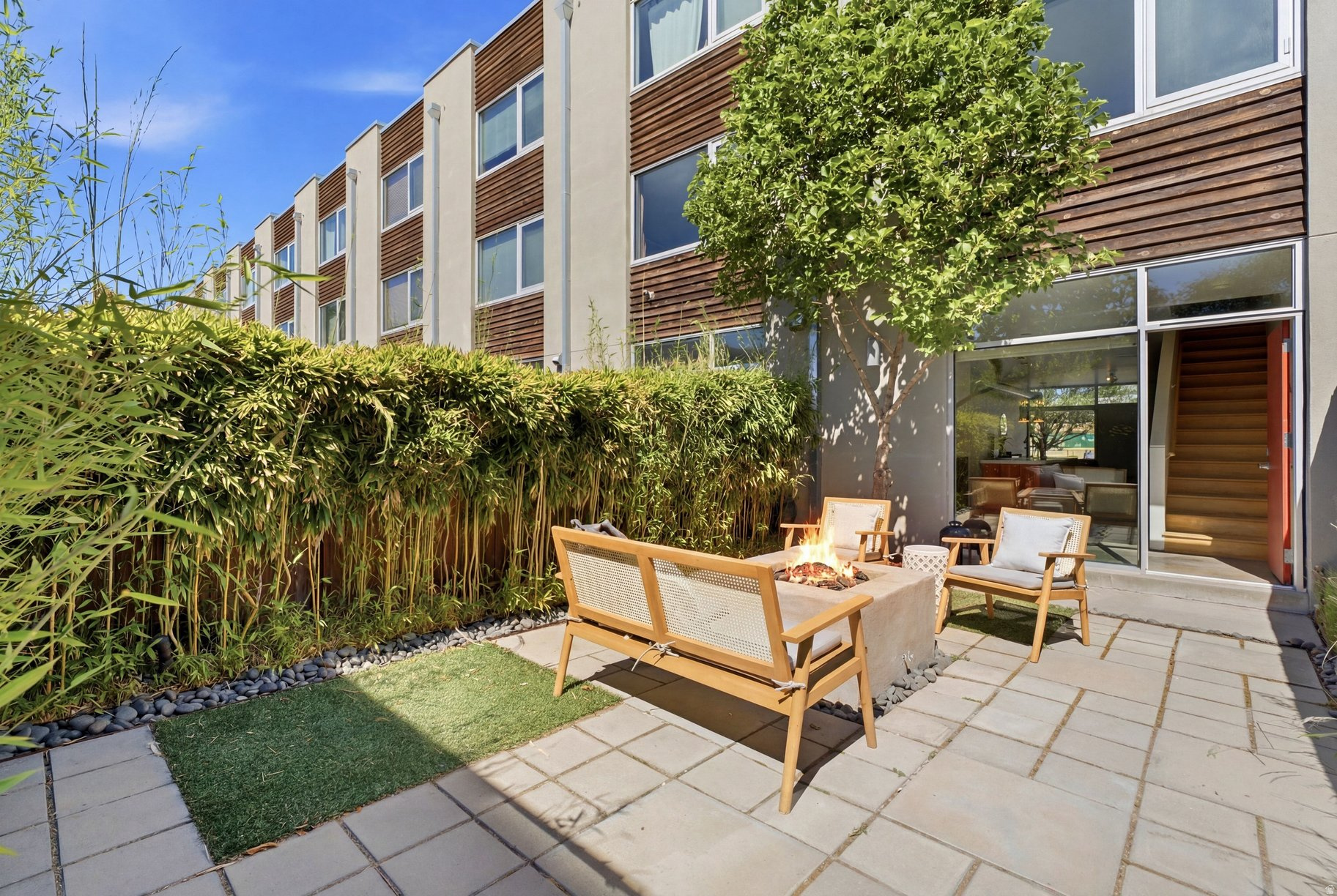 ROWHAUS CONDO - Residential