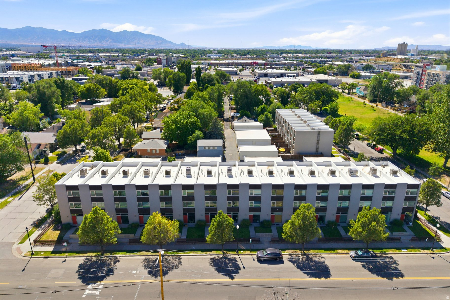 ROWHAUS CONDO - Residential