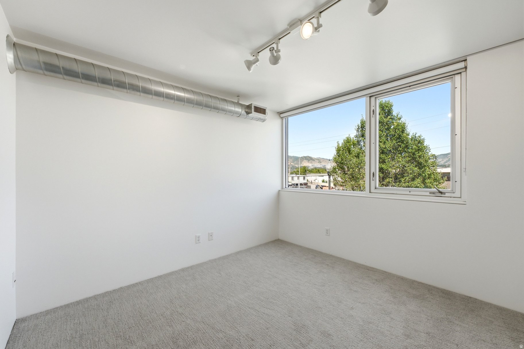 ROWHAUS CONDO - Residential