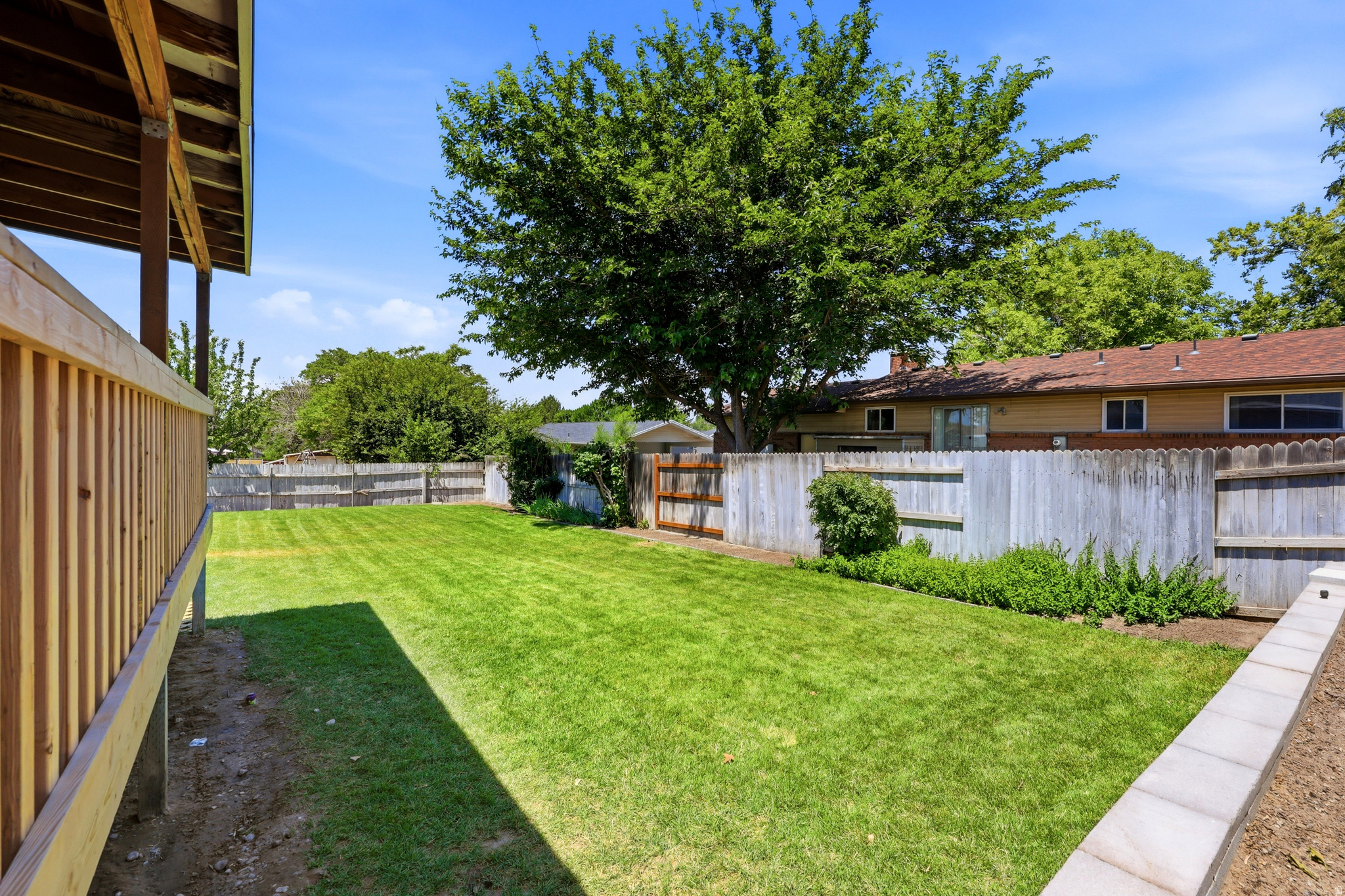 WESTLAKE - Residential