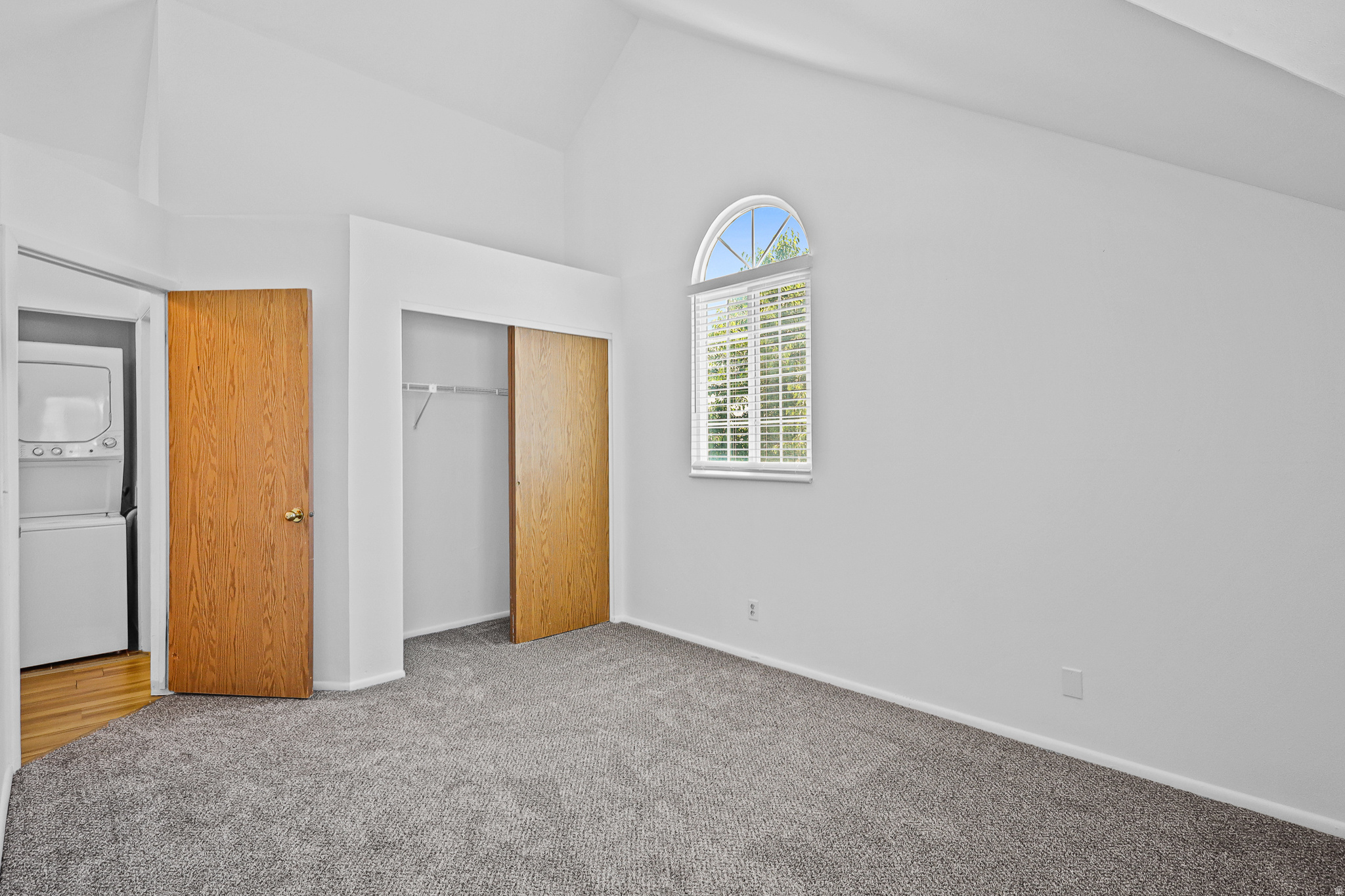 ST ANDREWS PARK CONDO - Residential