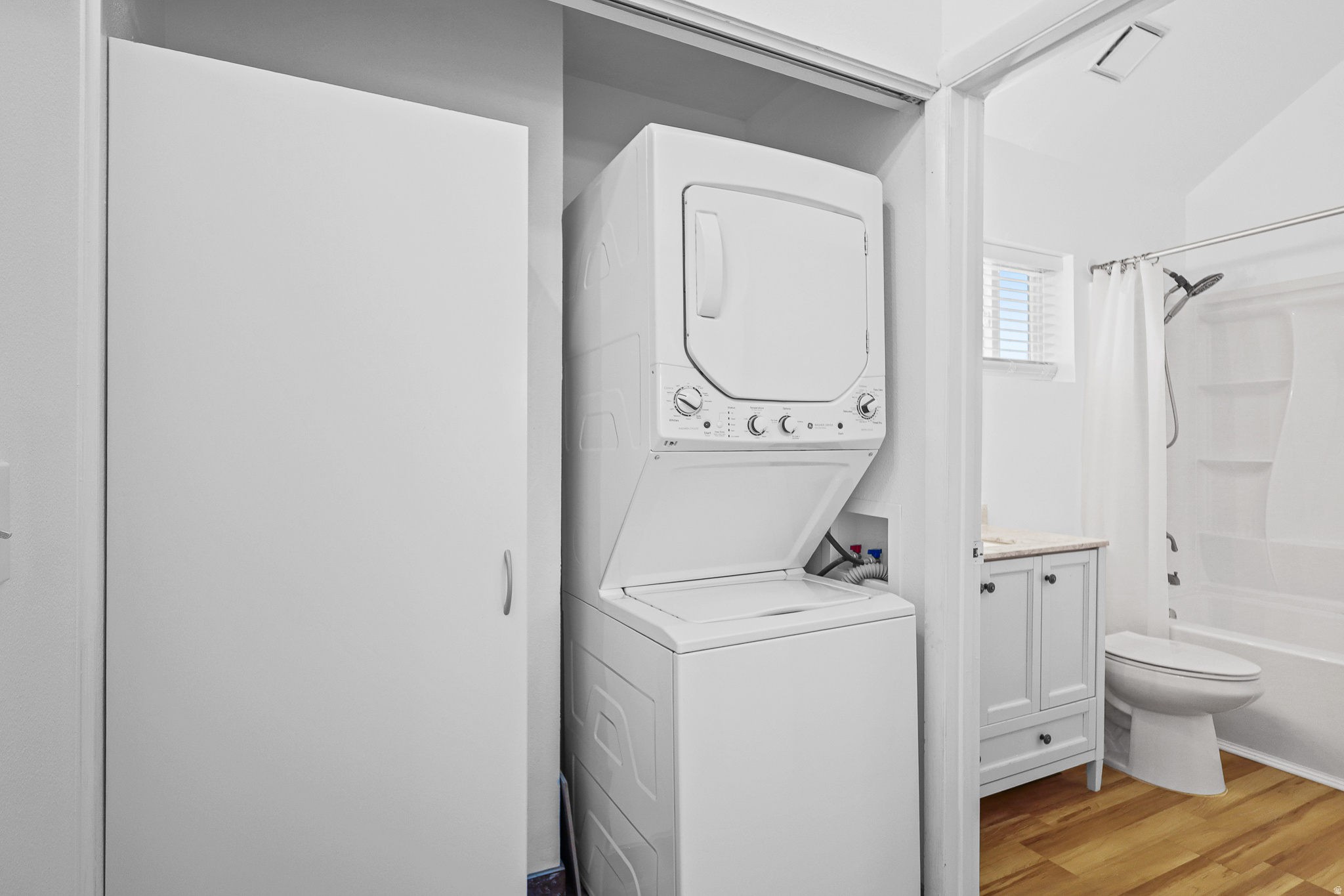 ST ANDREWS PARK CONDO - Residential