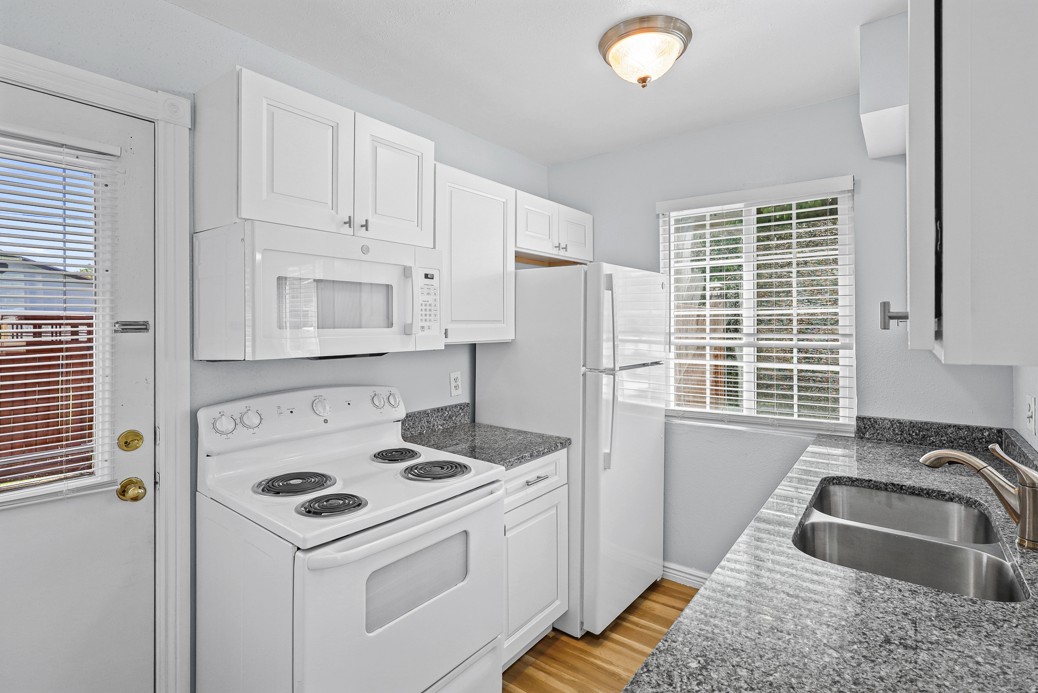 ST ANDREWS PARK CONDO - Residential